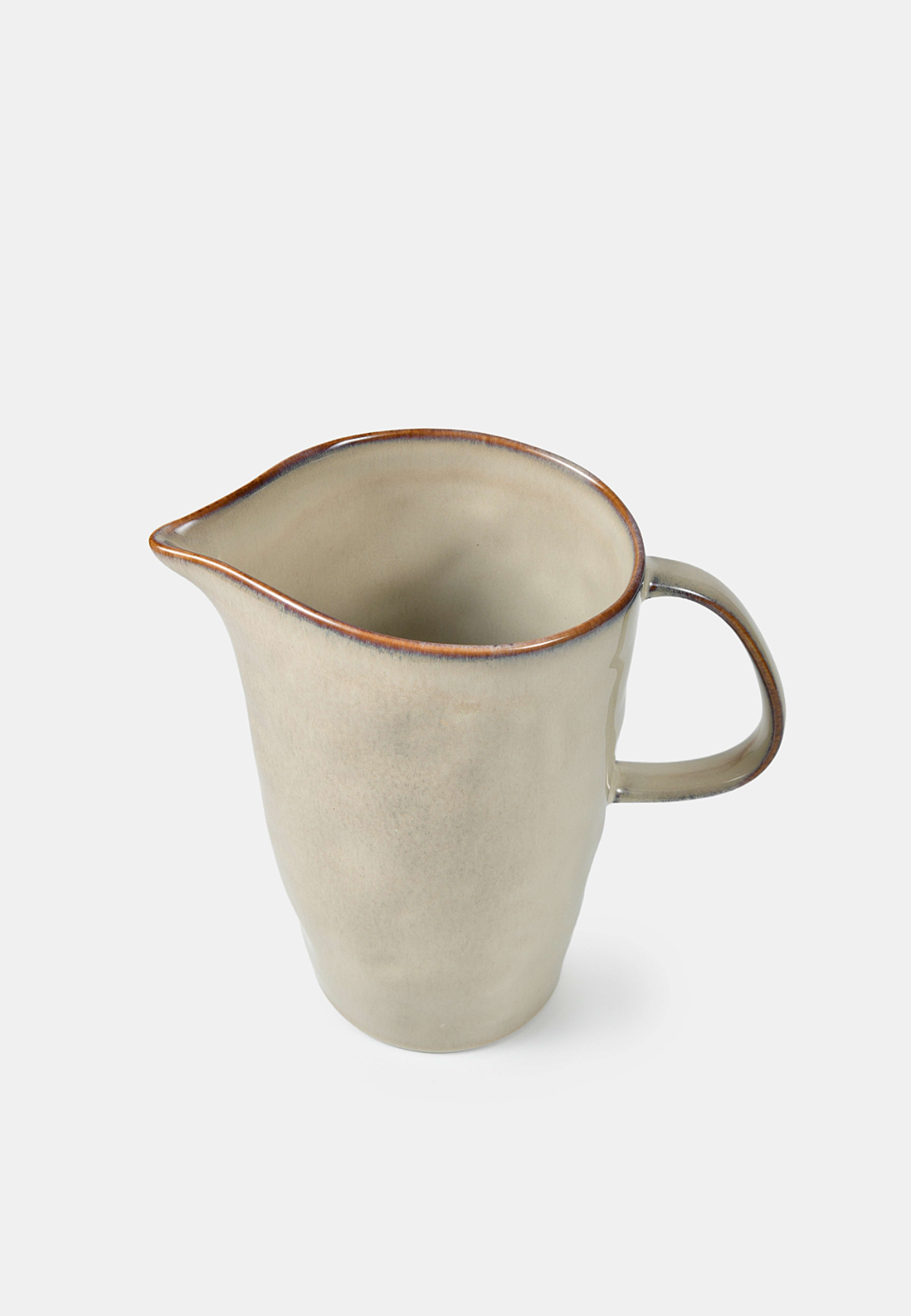 Kanna REACTIVE 1,4 L, från Åhléns Home, i färgen Beige. Klicka för att öppna bilden i stort format