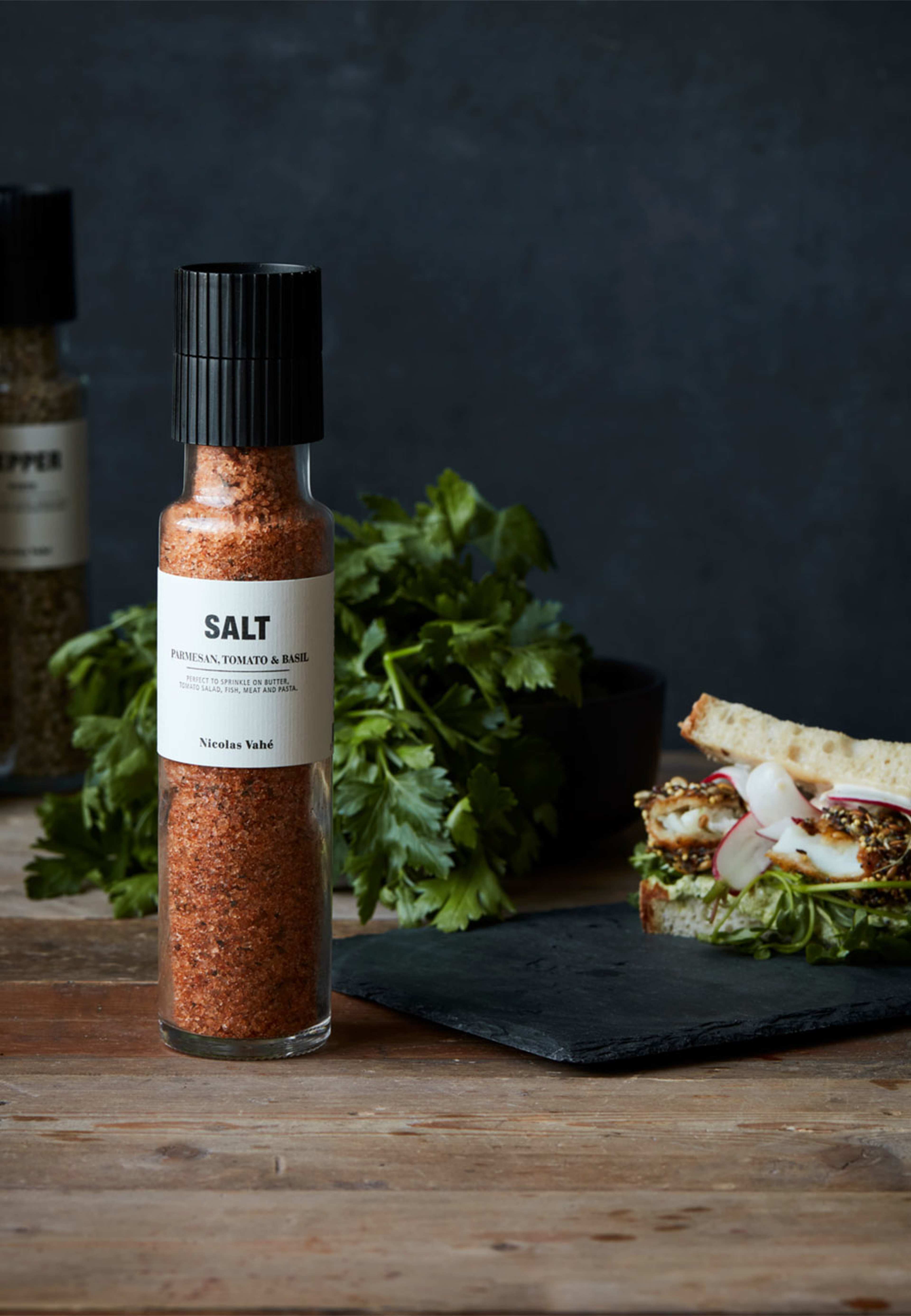 Salt, Parmesan, Tomato & Basil, från Nicolas Vahé. Klicka för att öppna bilden i stort format