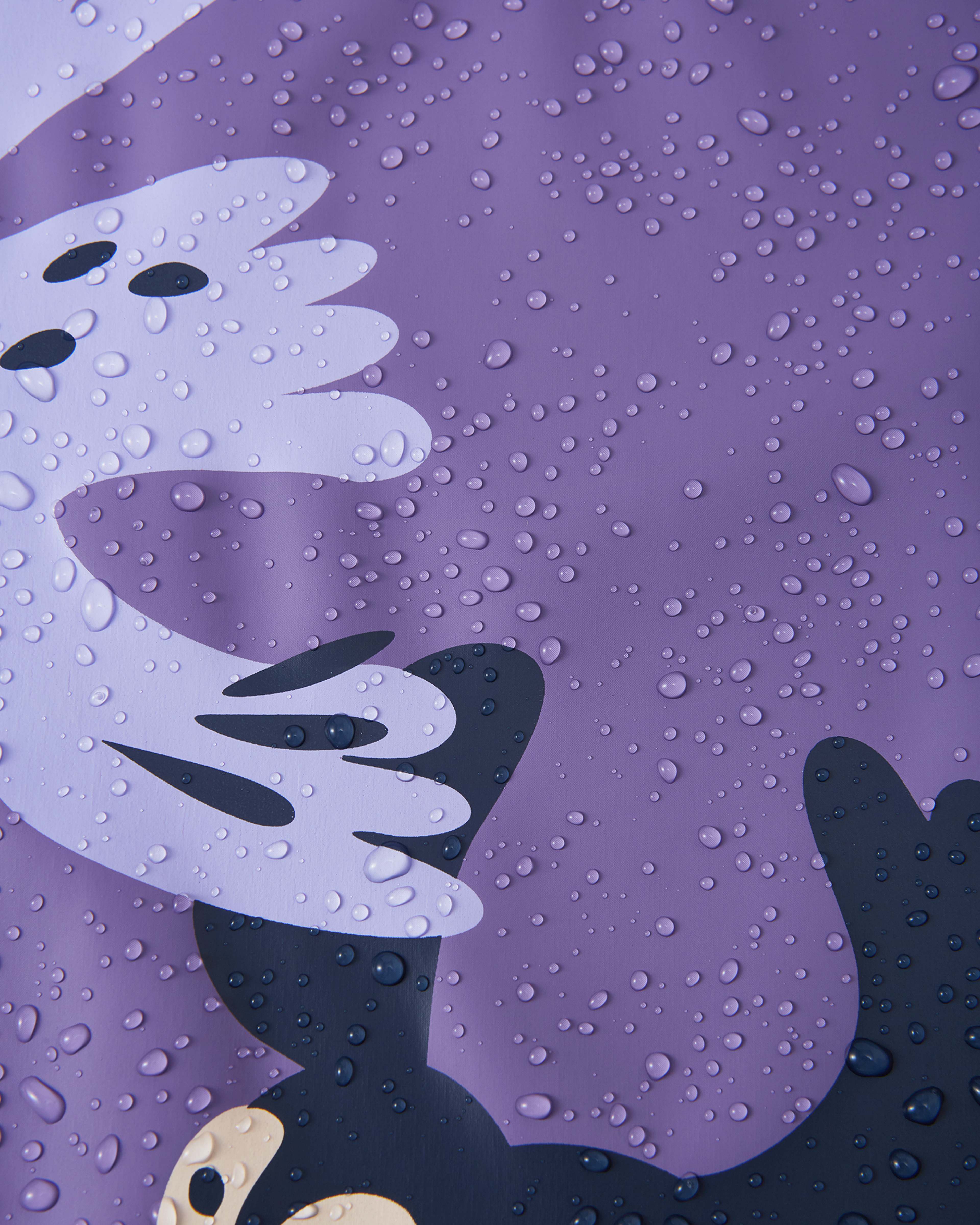 Regnjacka Vesi, från Reima, i färgen misty violet. Klicka för att öppna bilden i stort format
