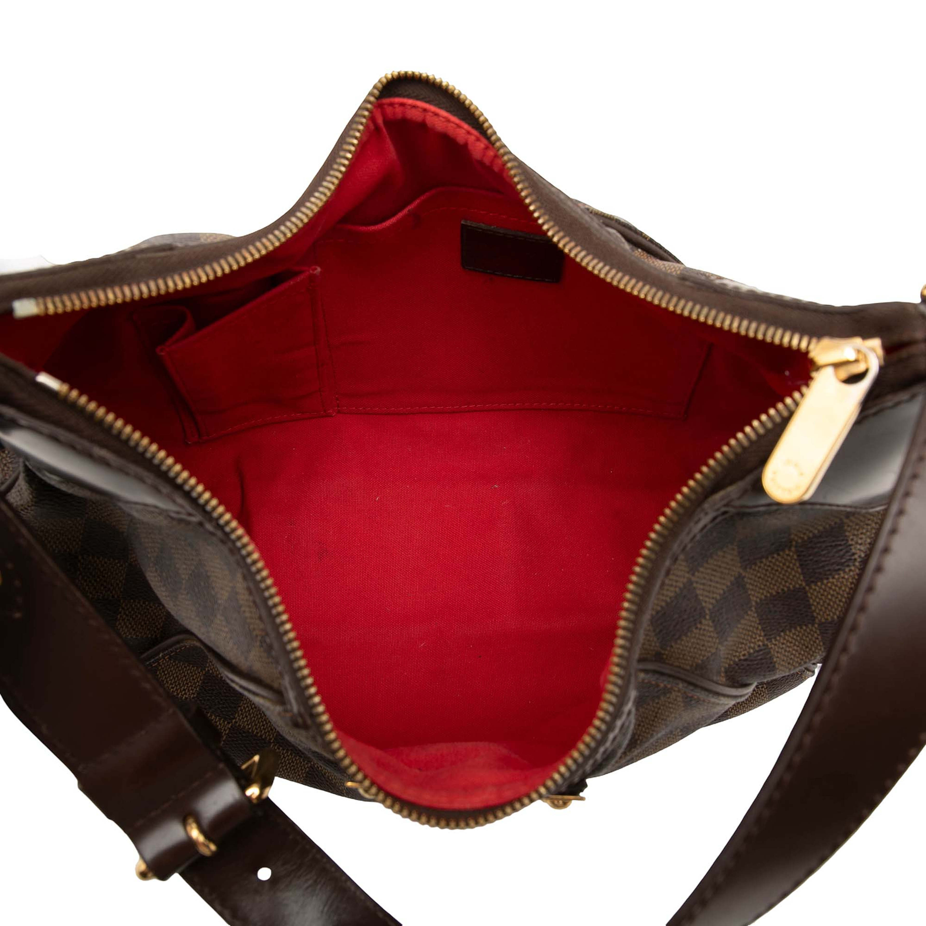 Louis Vuitton Damier Ebene Thames Gm, från Luxclusif, i färgen brun. Klicka för att öppna bilden i stort format