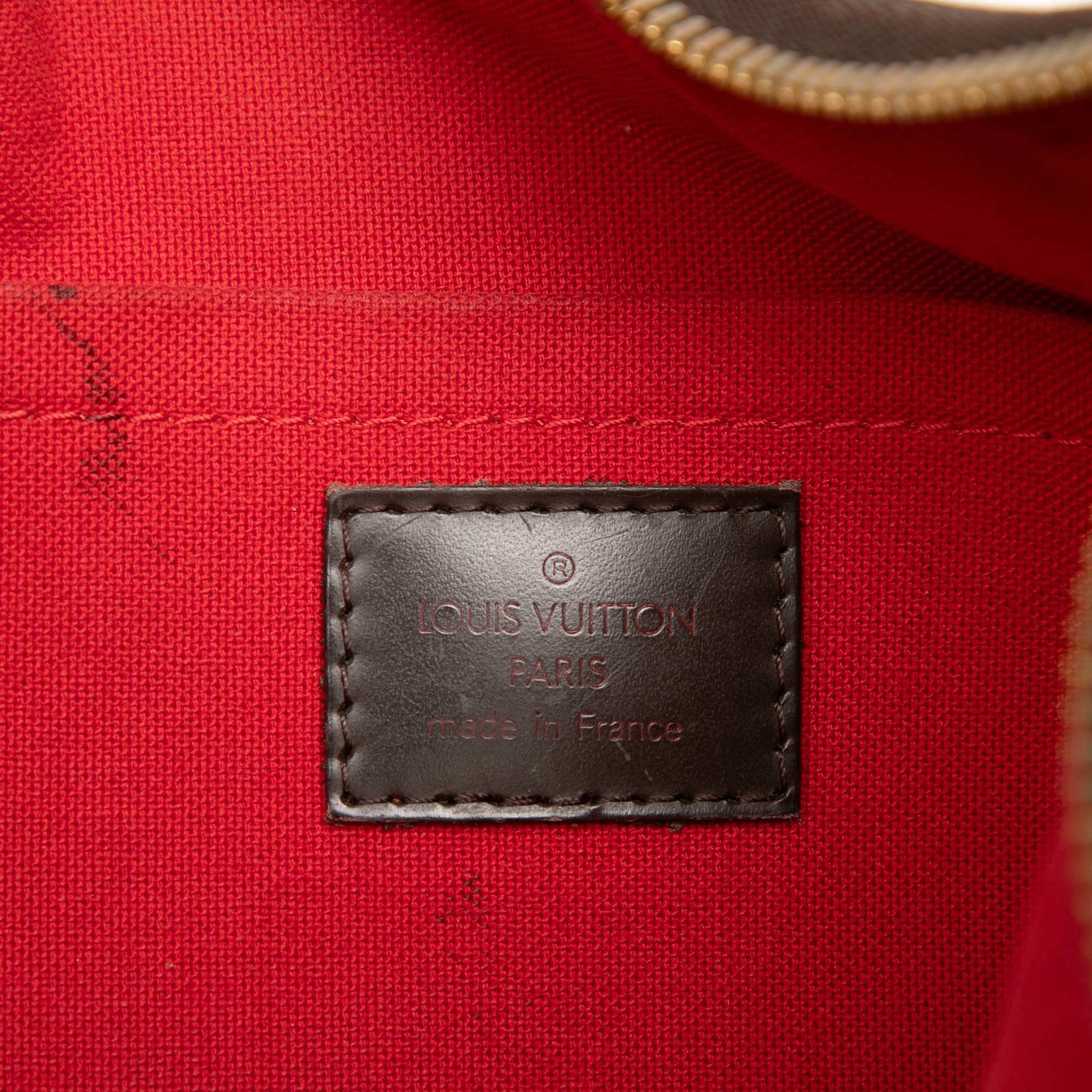 Louis Vuitton Damier Ebene Thames Gm, från Luxclusif, i färgen brun. Klicka för att öppna bilden i stort format