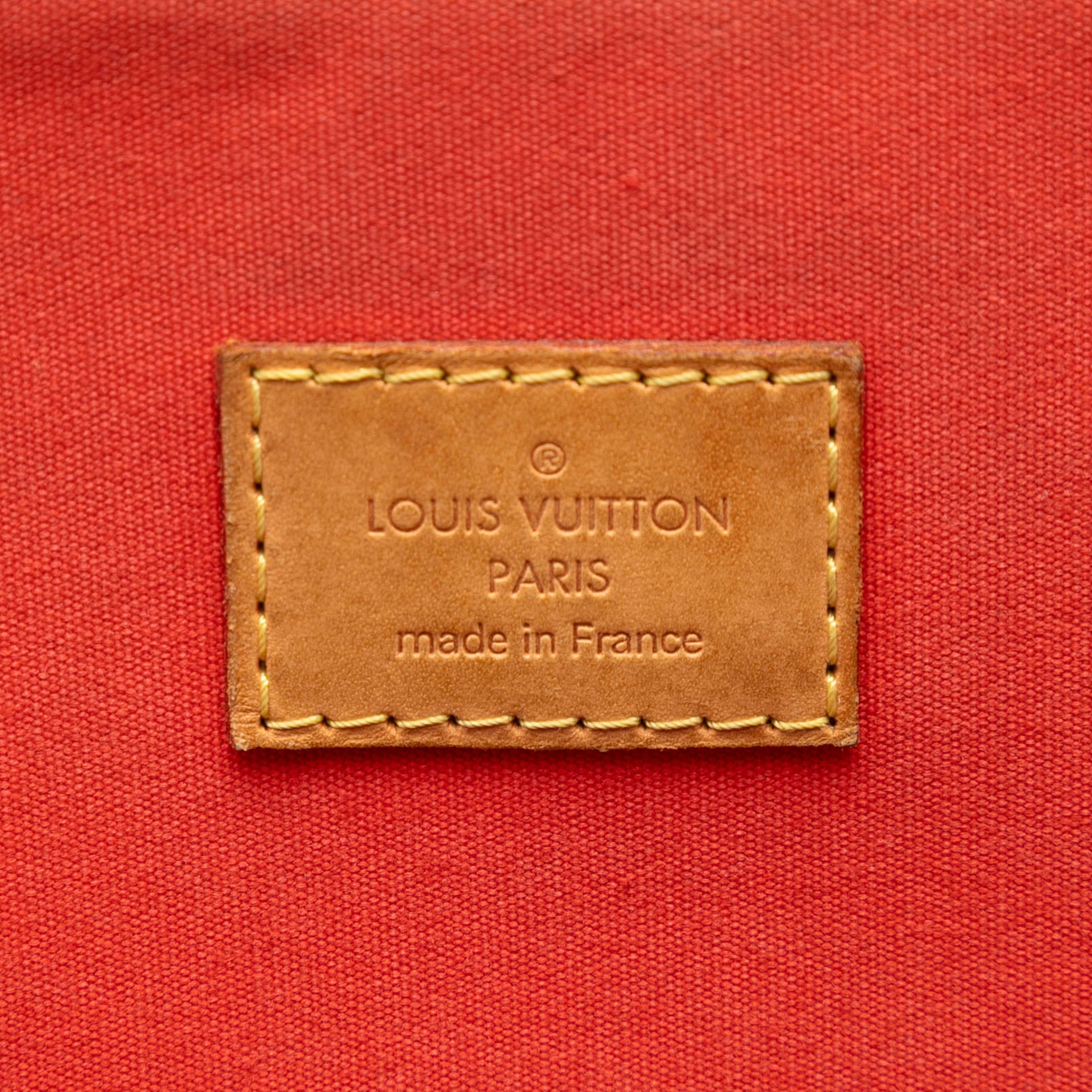 Louis Vuitton Monogram Vernis Alma Gm, från Luxclusif, i färgen red orange. Klicka för att öppna bilden i stort format