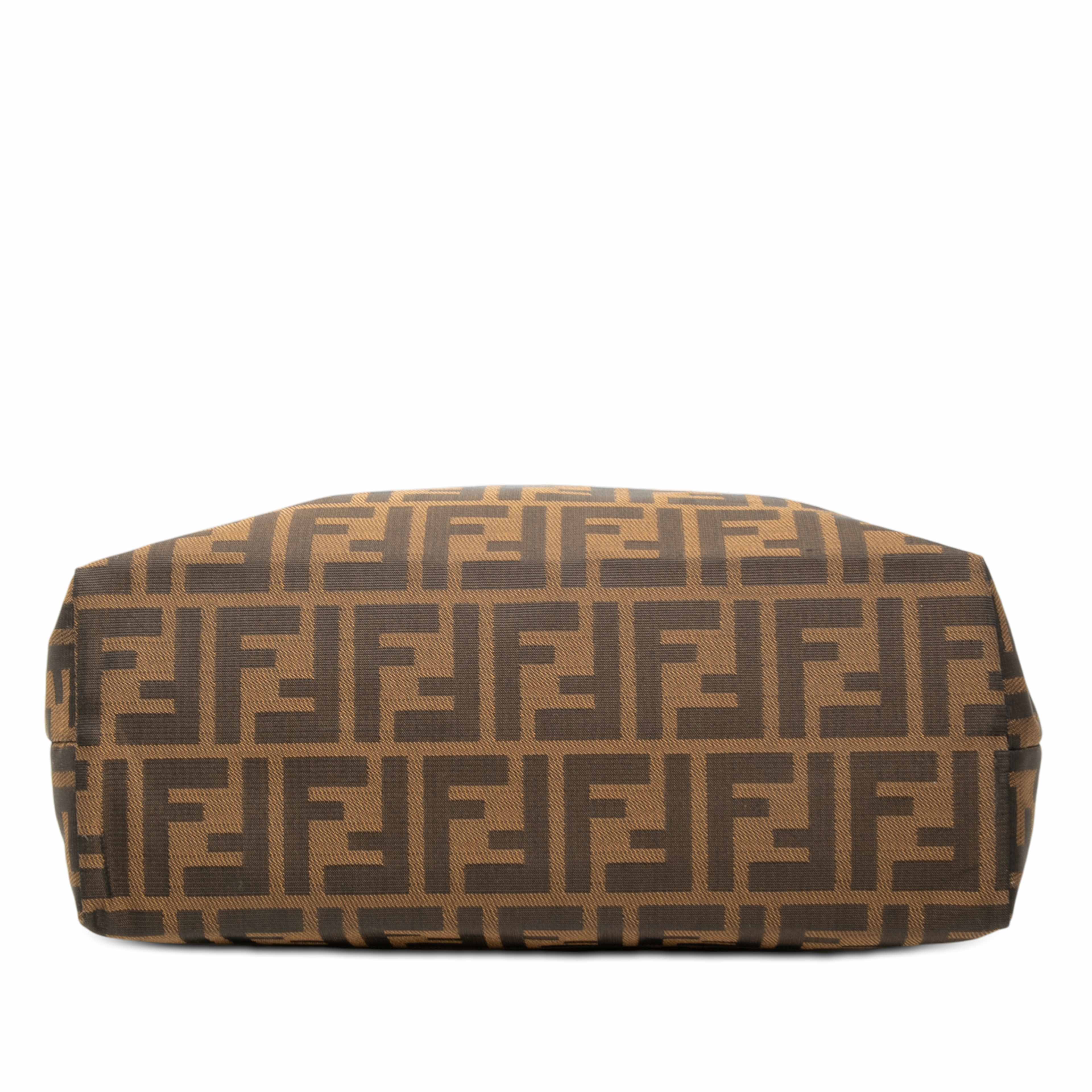 Fendi Zucca Canvas Tote, från Luxclusif, i färgen brun. Klicka för att öppna bilden i stort format