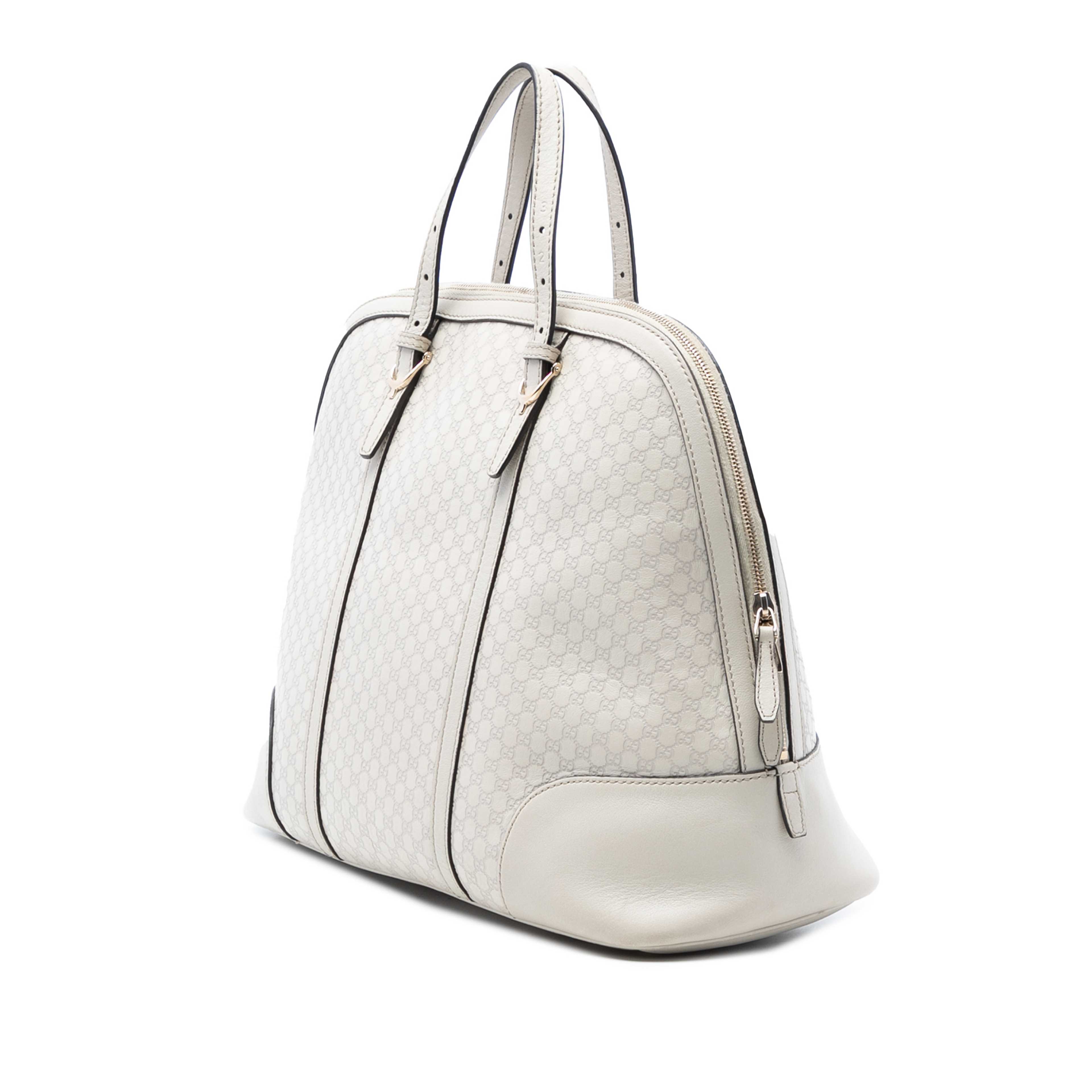 Gucci Large Microguccissima Nice Dome Top Handle Bag, från Luxclusif, i färgen white. Klicka för att öppna bilden i stort format