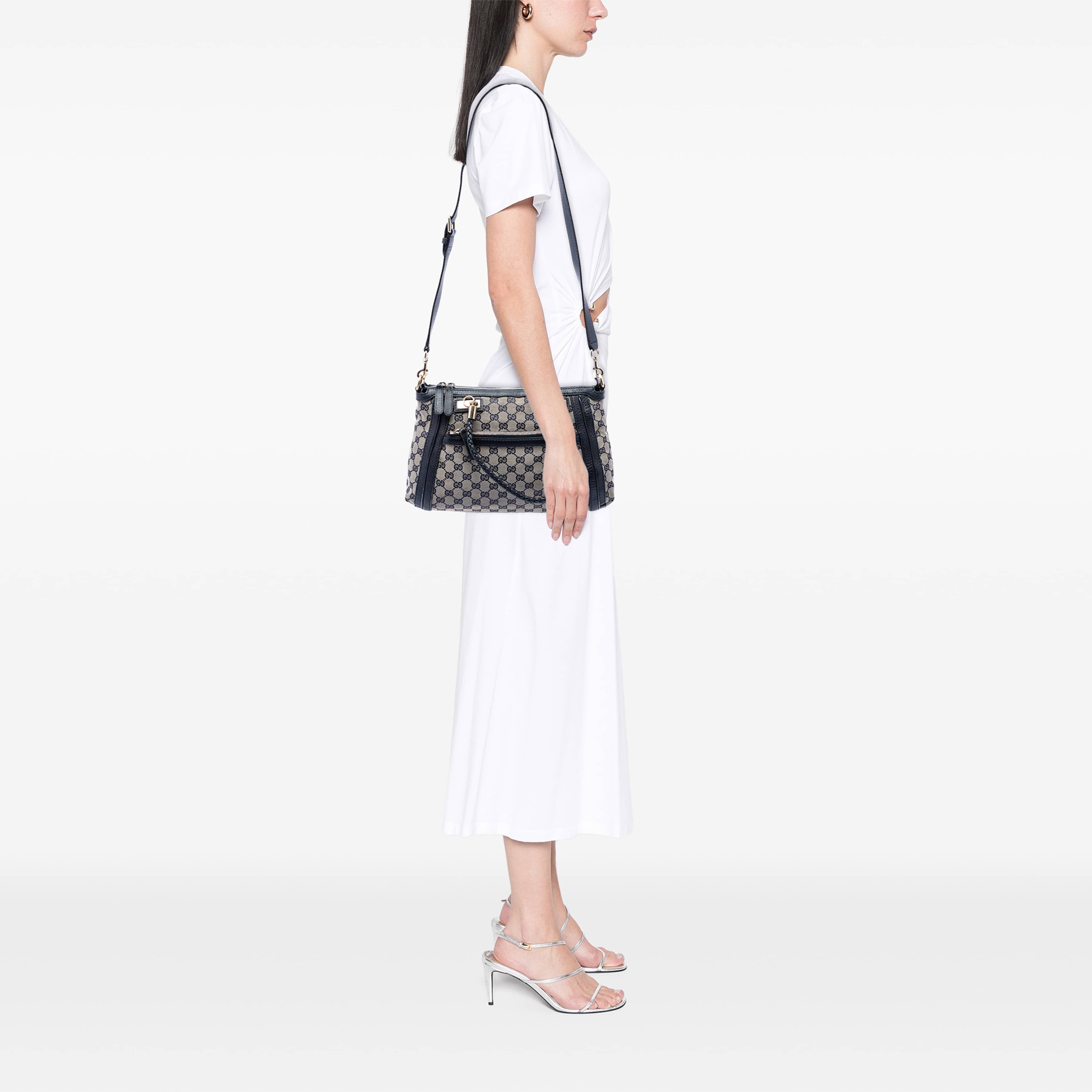 Gucci Gg Canvas Bella Satchel, från Luxclusif, i färgen blå. Klicka för att öppna bilden i stort format