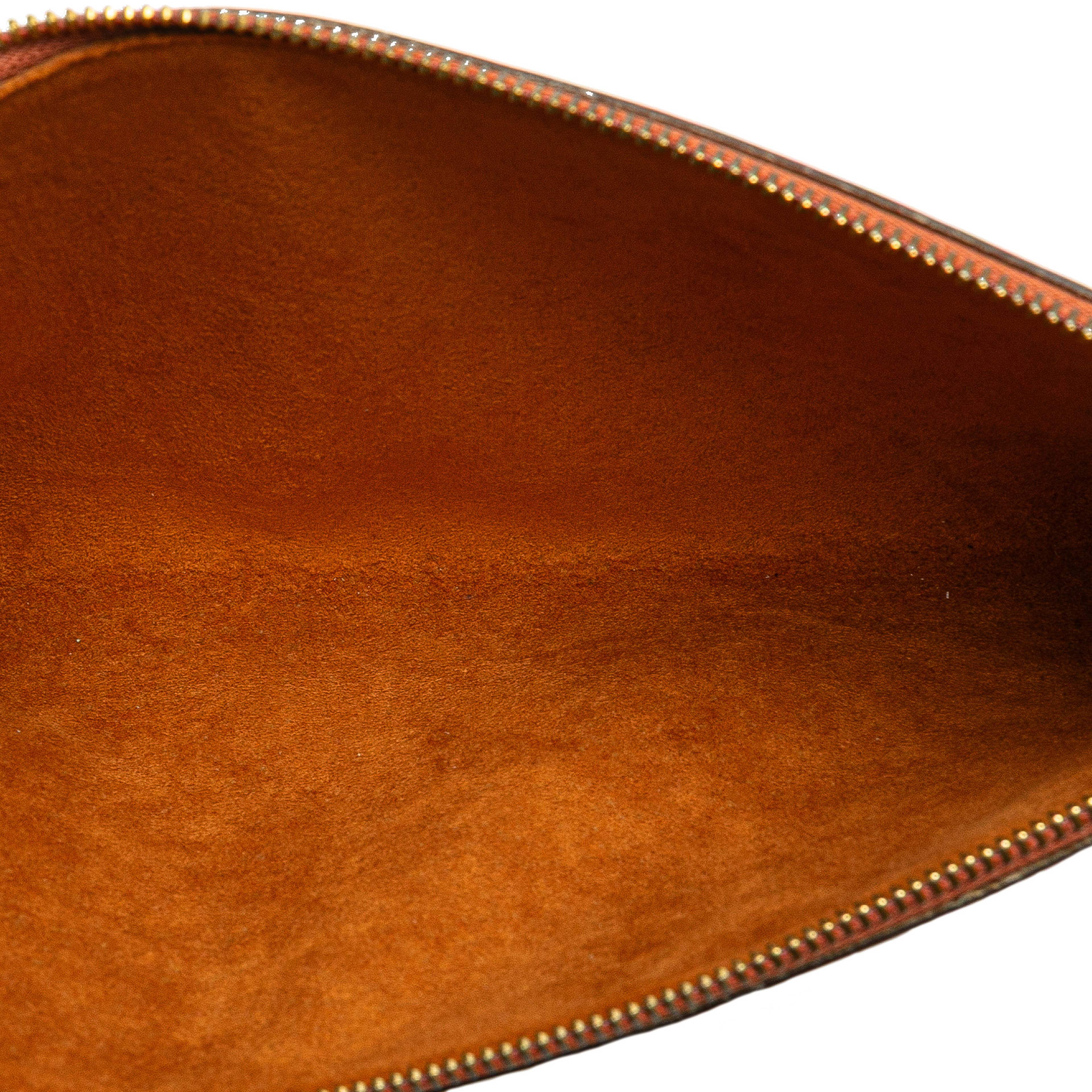 Louis Vuitton Epi Pochette Accessoires, från Luxclusif, i färgen brown. Klicka för att öppna bilden i stort format