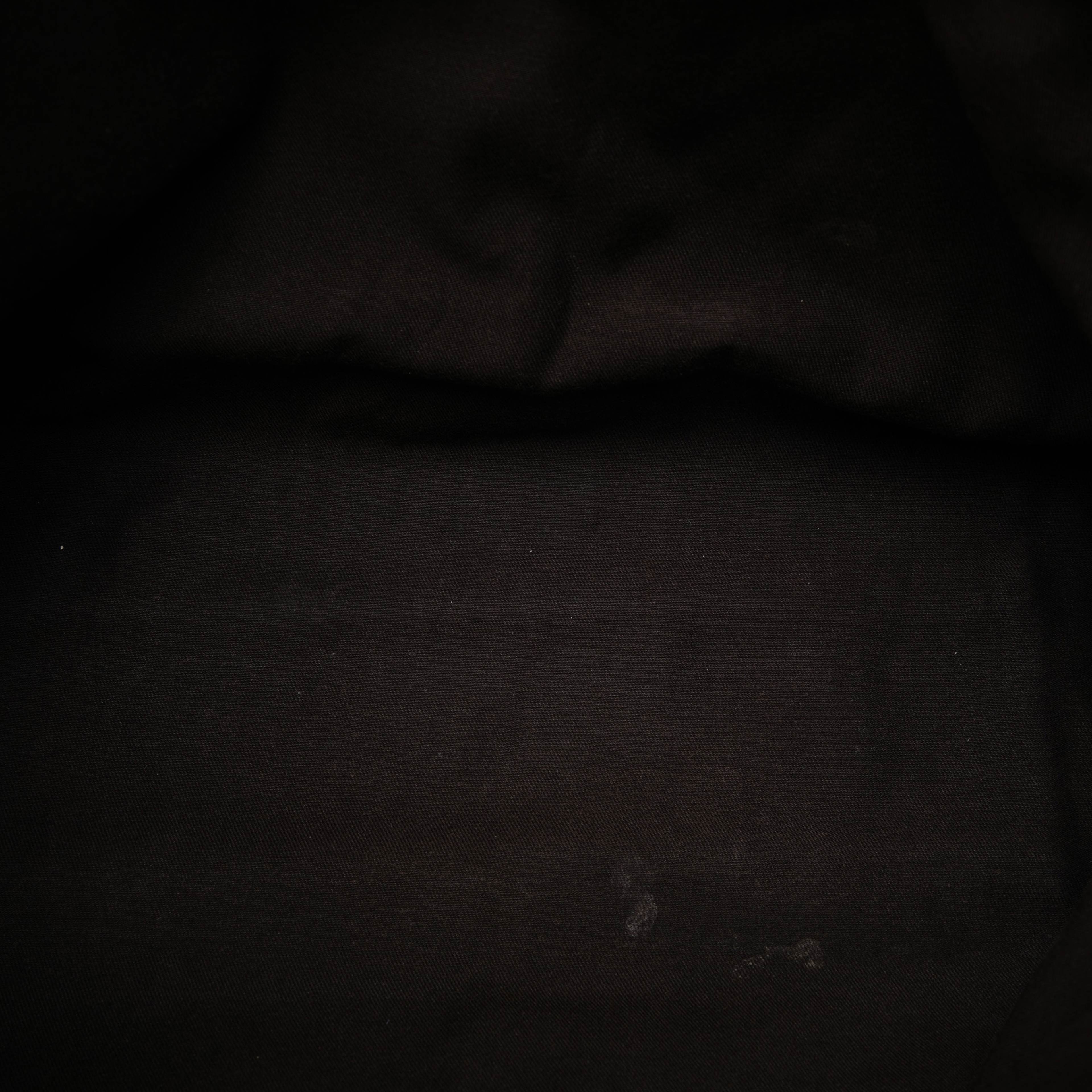 Gucci Gg Canvas Joy Messenger, från Luxclusif, i färgen beige. Klicka för att öppna bilden i stort format