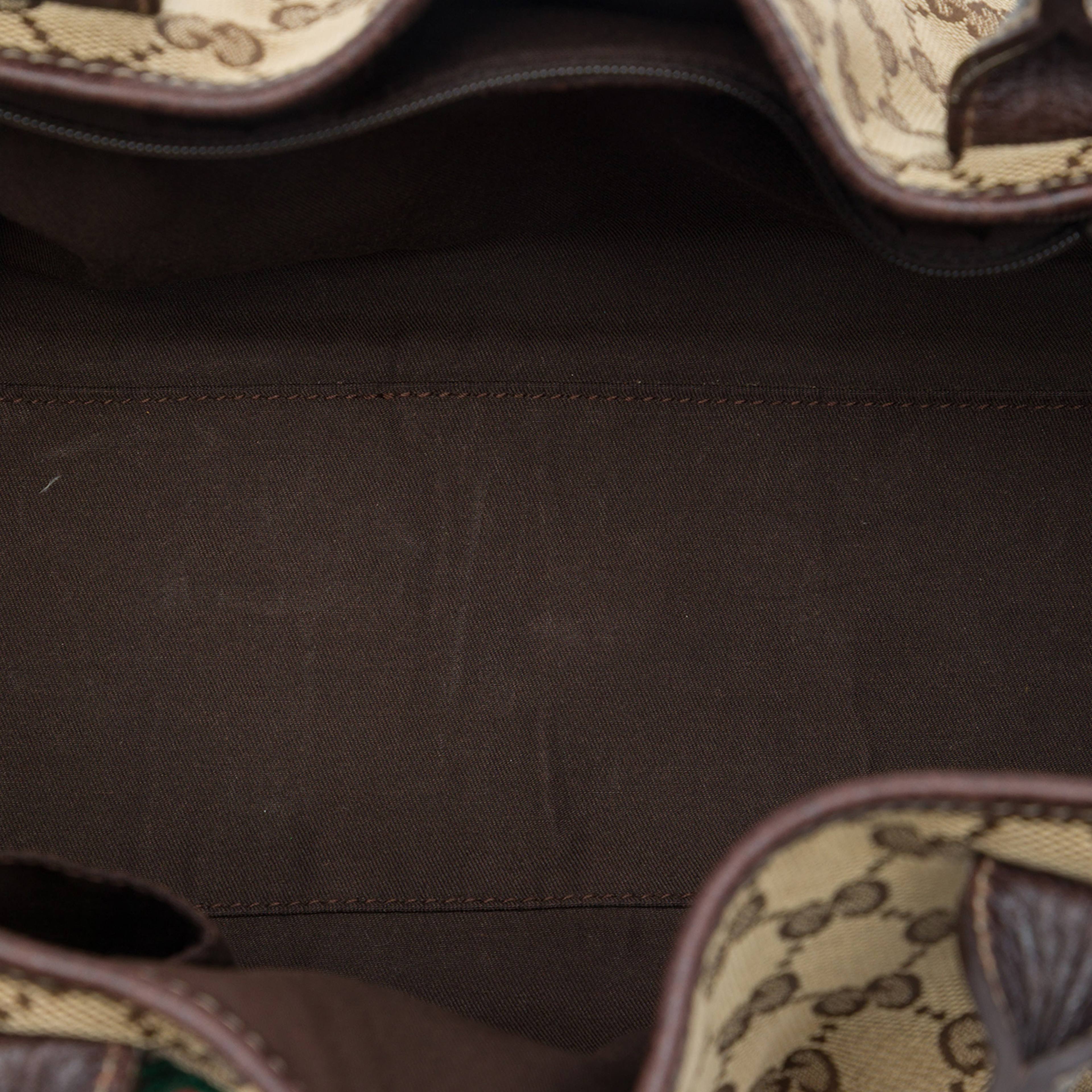 Gucci Gg Canvas Princy Tote, från Luxclusif, i färgen beige. Klicka för att öppna bilden i stort format