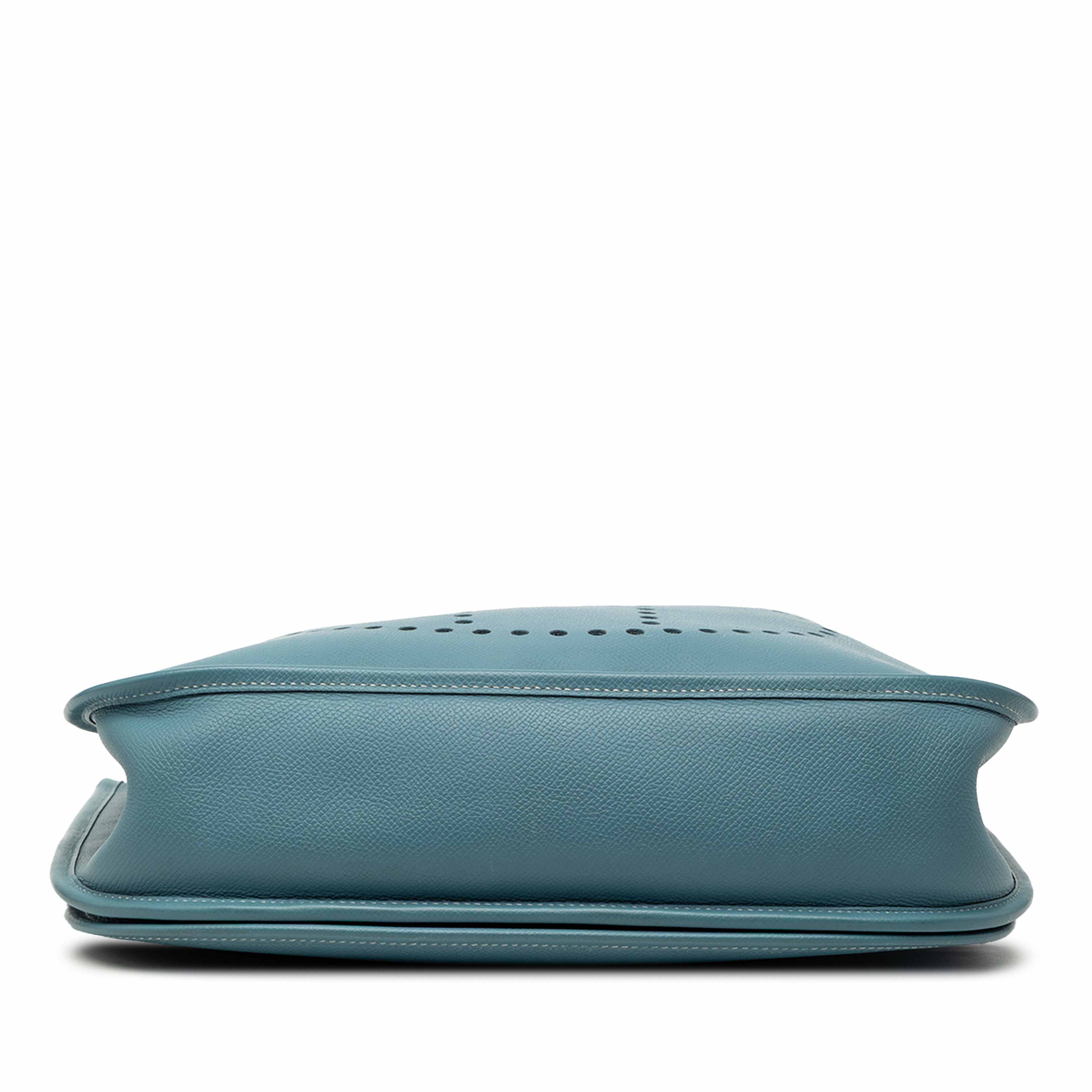 Hermès Epsom Evelyne Ii 29, från Luxclusif, i färgen peacock. Klicka för att öppna bilden i stort format