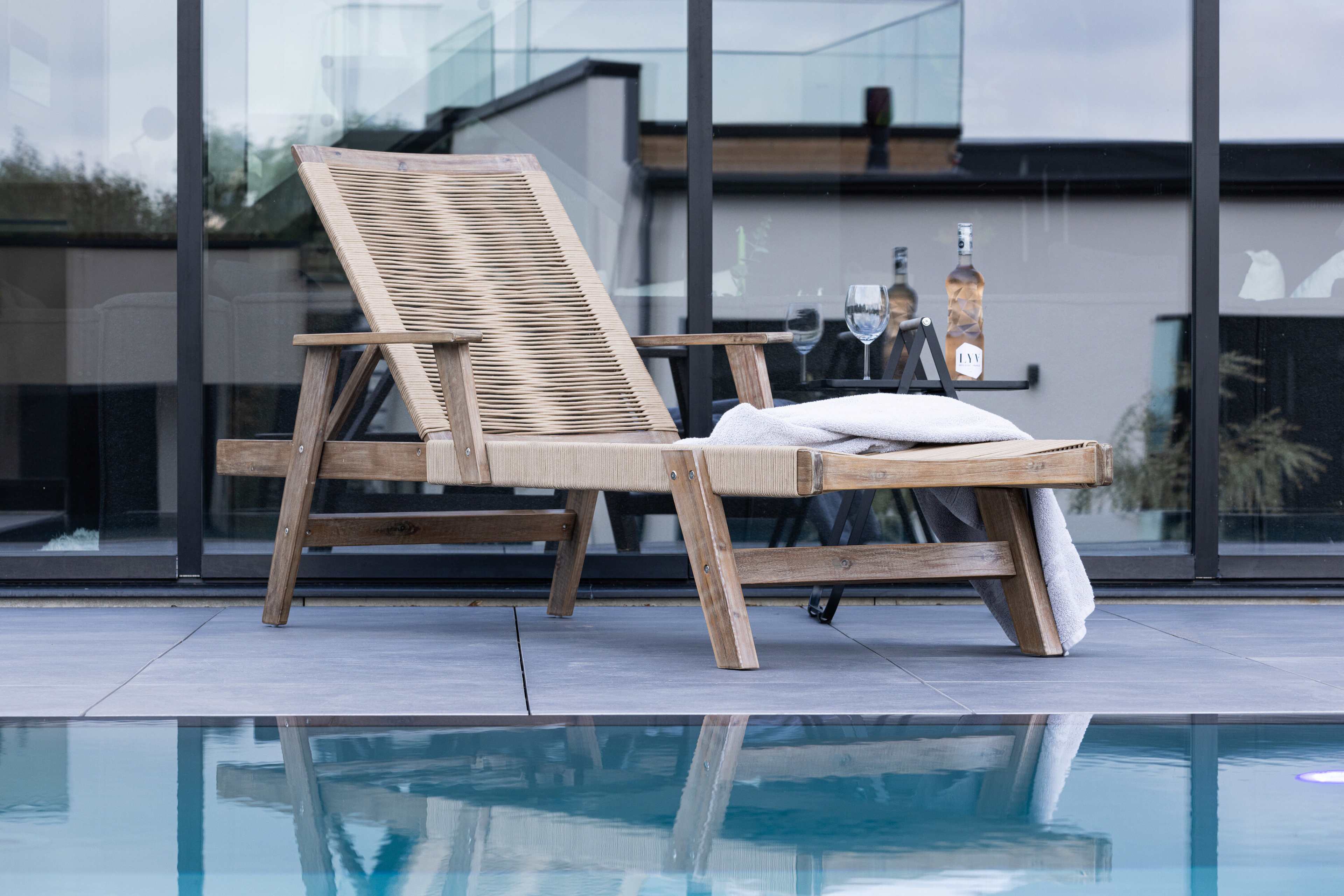 Little John Solstol, från Venture Home, i färgen brown. Klicka för att öppna bilden i stort format