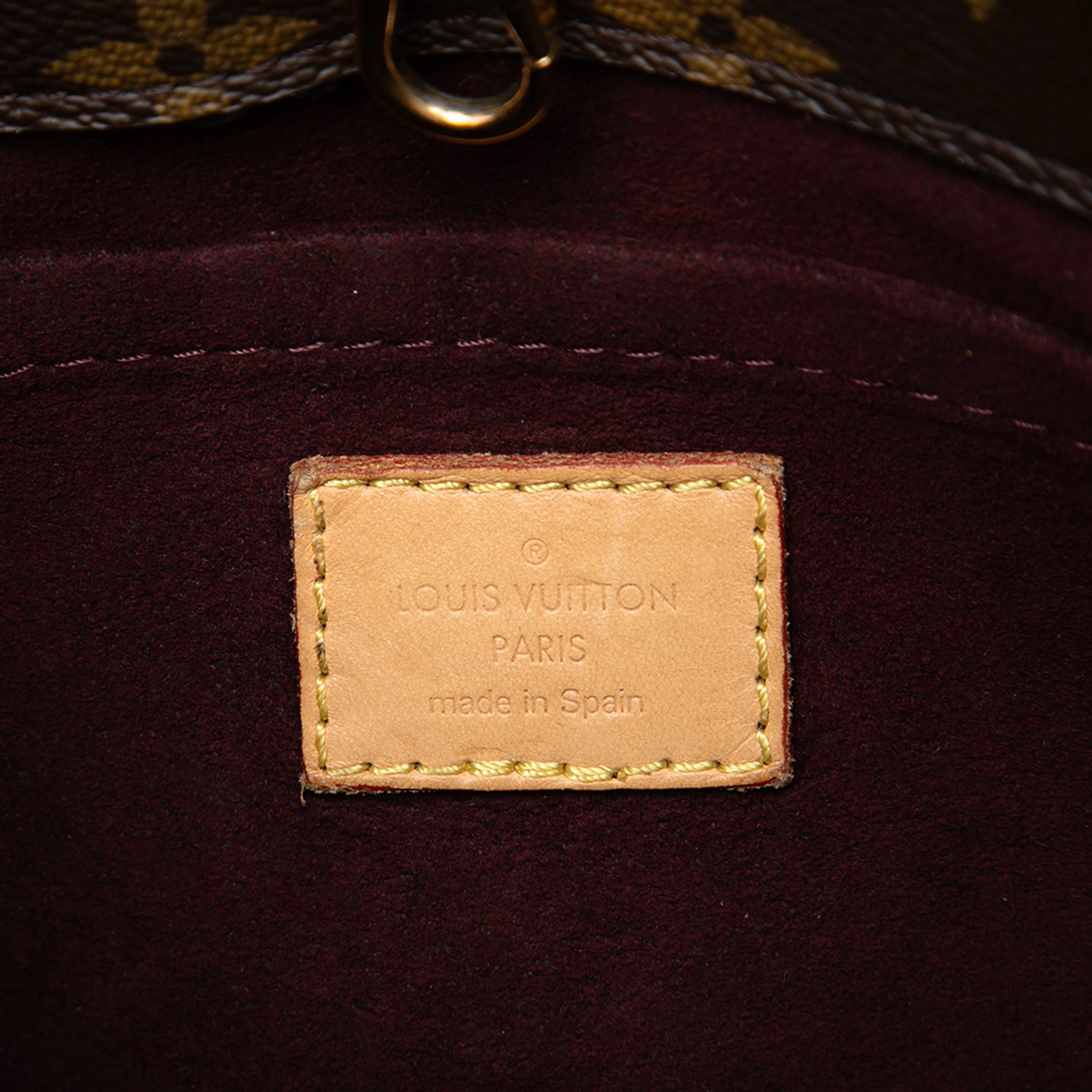 Louis Vuitton Monogram Montaigne Bb, från Luxclusif, i färgen brun. Klicka för att öppna bilden i stort format