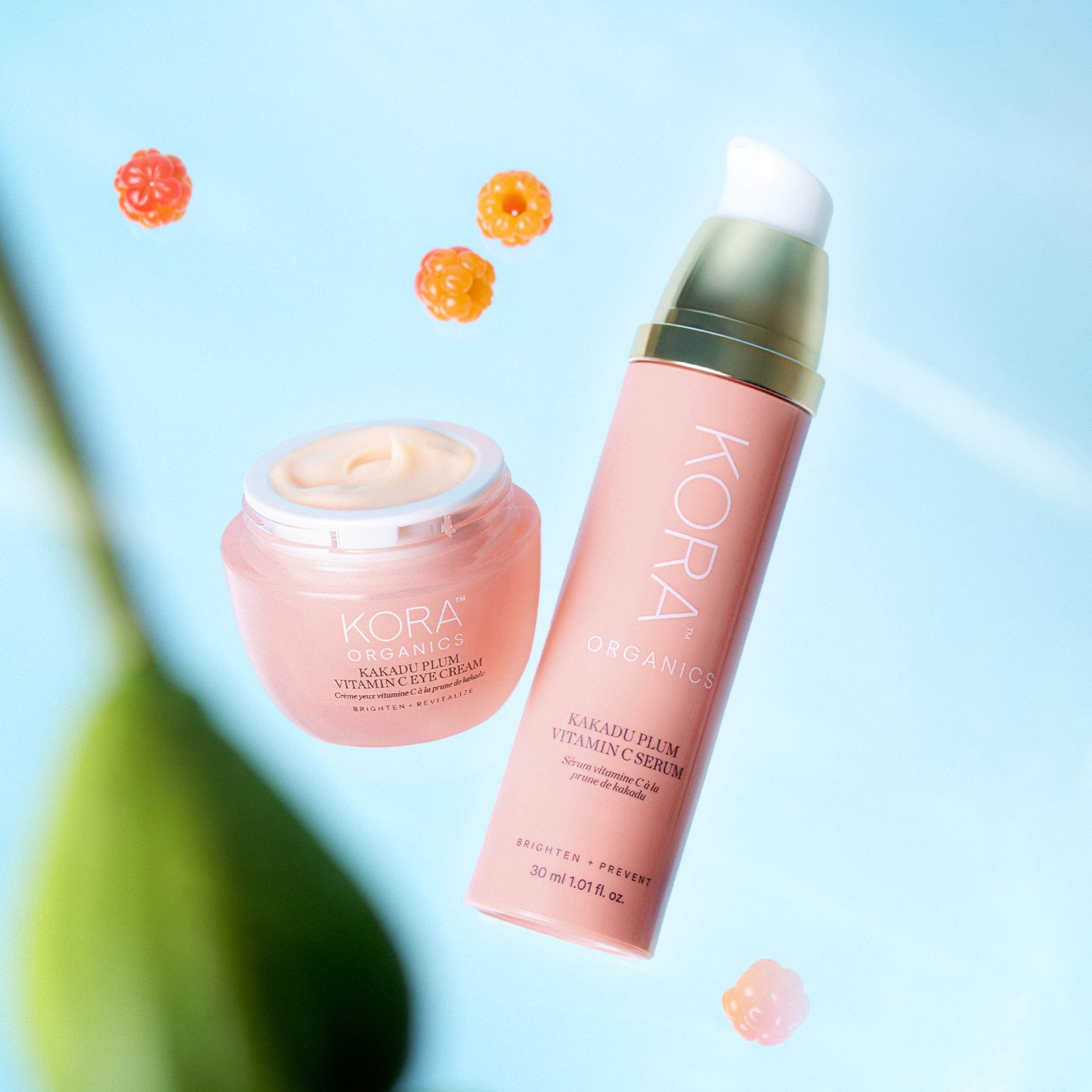 Kakadu Plum Vitamin C Eye Cream, från KORA Organics. Klicka för att öppna bilden i stort format