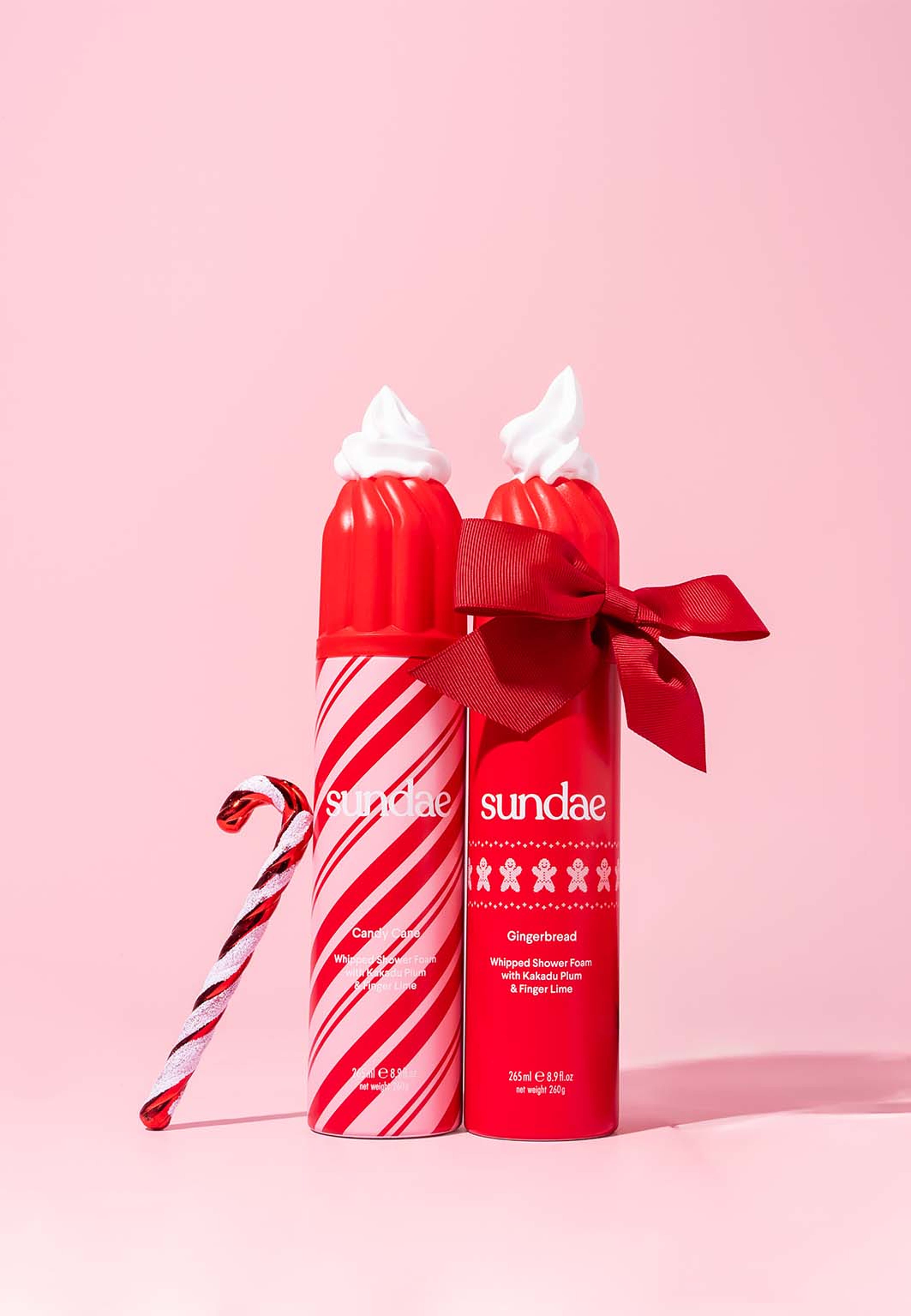 Christmas Box - Gingerbread & Candy Cane Whipped Shower Foam, från Sundae. Klicka för att öppna bilden i stort format