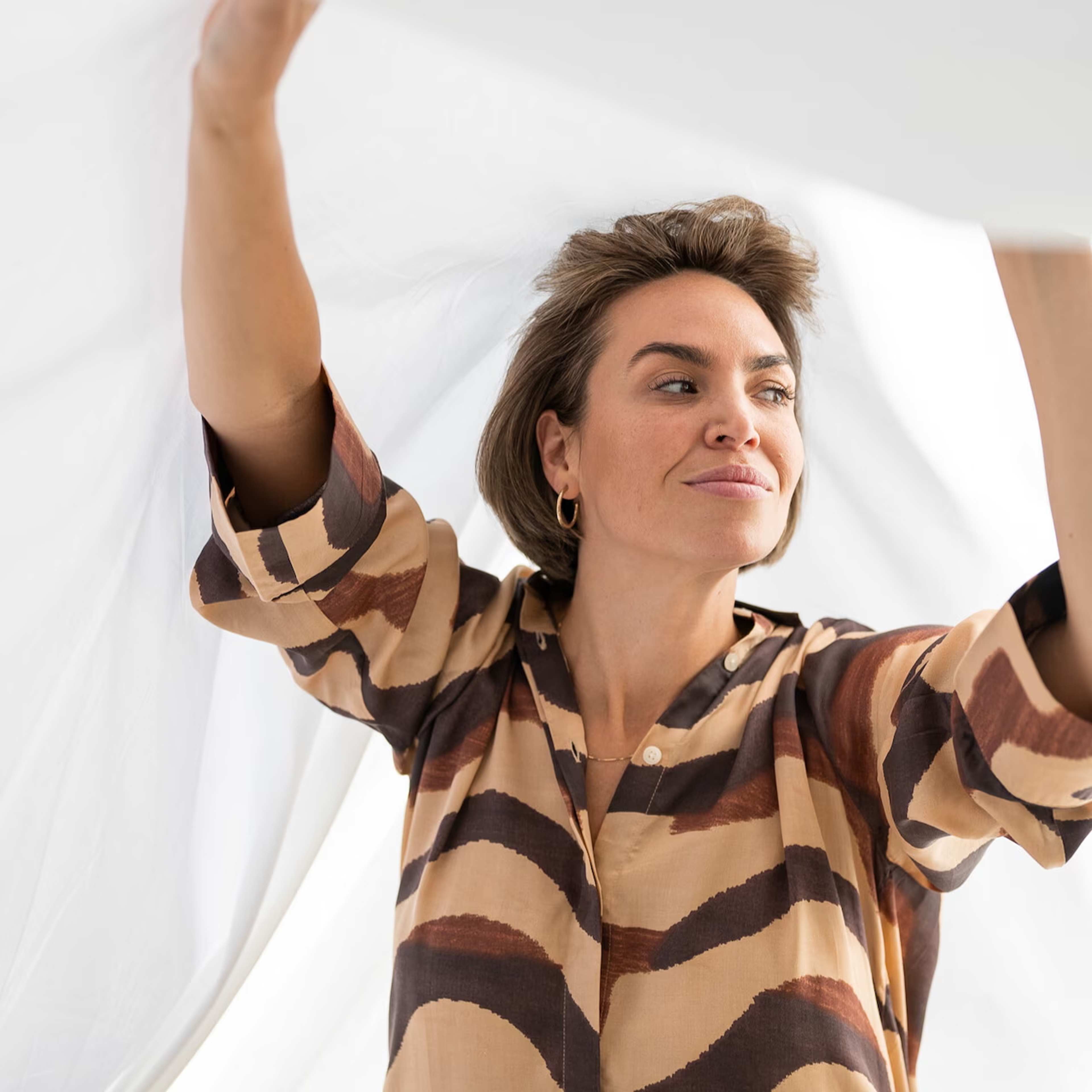 Ralph - Underlakan White 160x270, från Home of ESS, i färgen white. Klicka för att öppna bilden i stort format