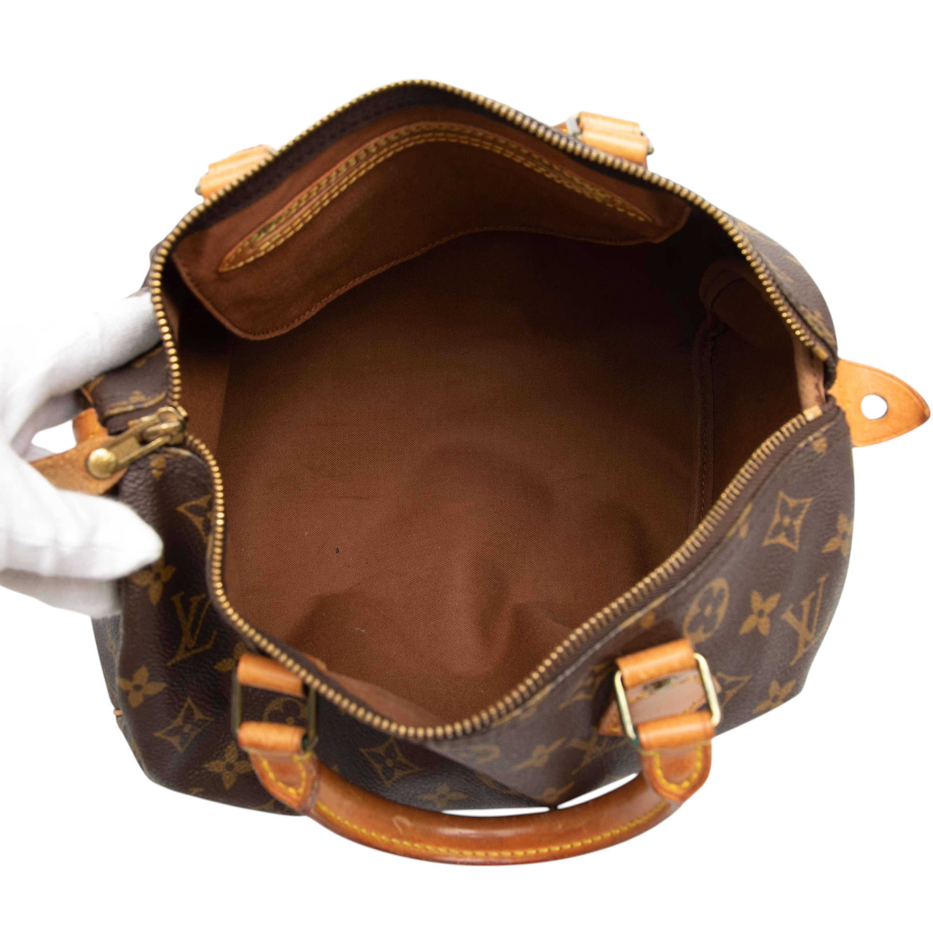 Louis Vuitton Monogram Speedy 30, från Luxclusif, i färgen brown. Klicka för att öppna bilden i stort format