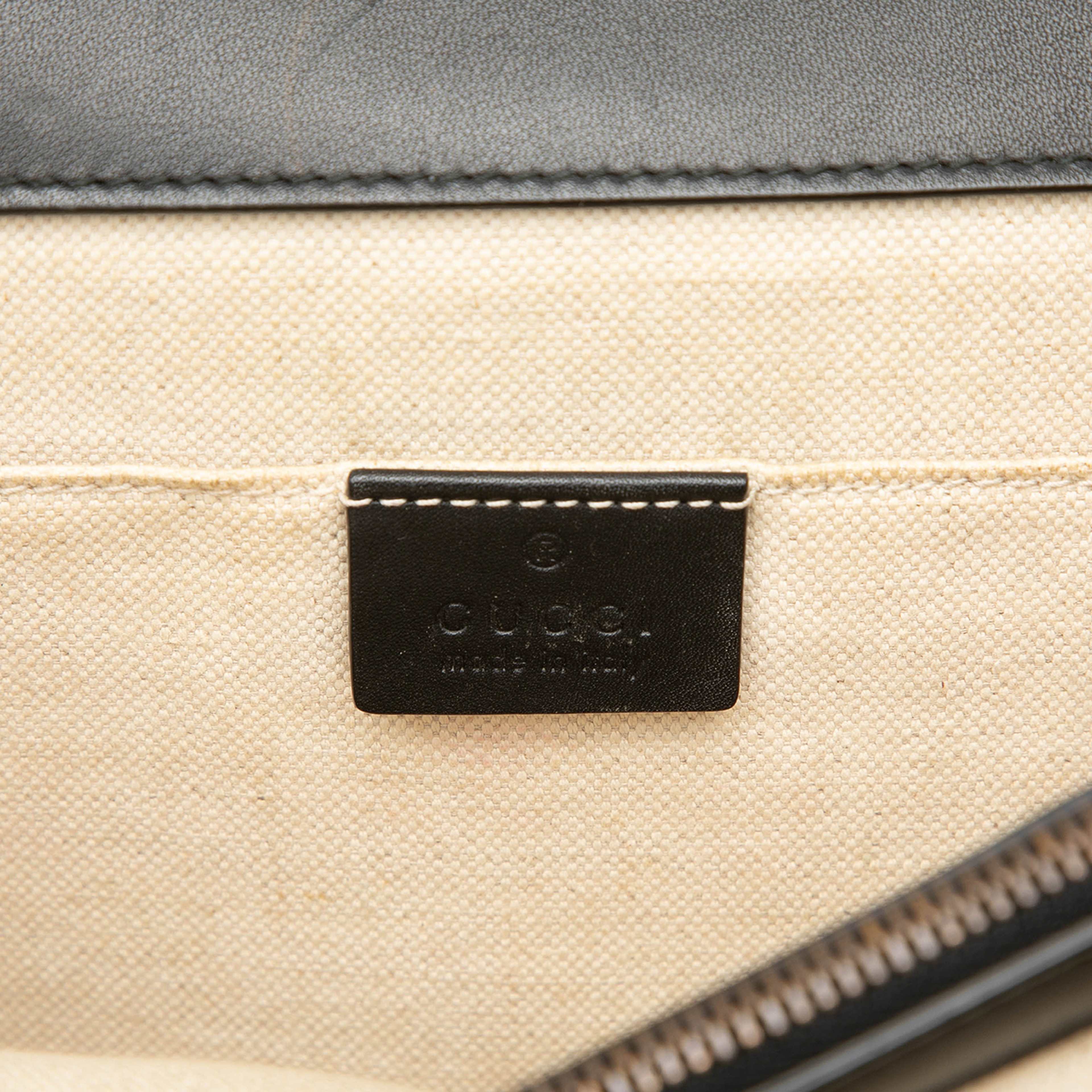 Gucci Medium Calfskin Bamboo Dionysus Web Satchel, från Luxclusif, i färgen svart. Klicka för att öppna bilden i stort format