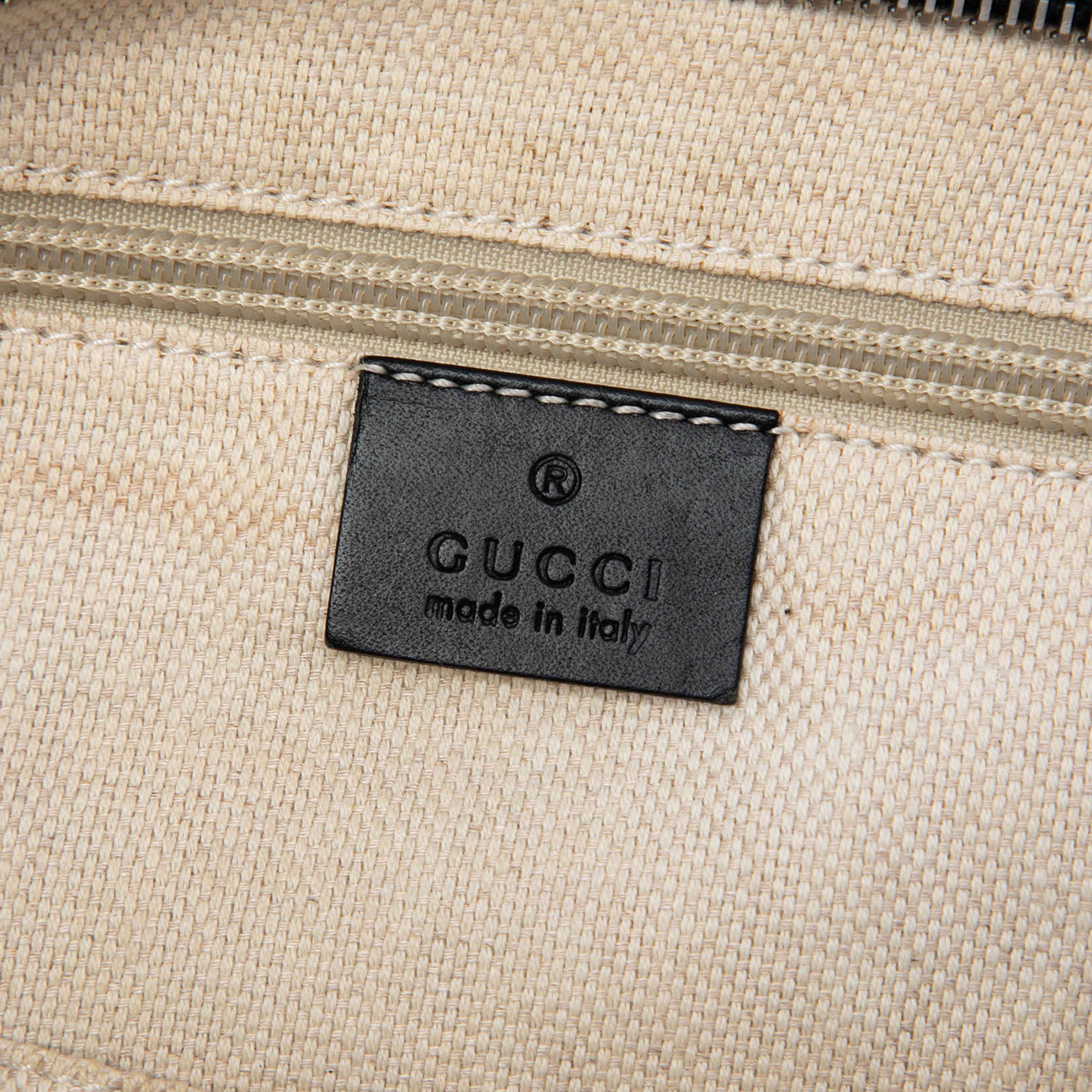 Gucci Gg Canvas Web Crossbody, från Luxclusif, i färgen svart. Klicka för att öppna bilden i stort format