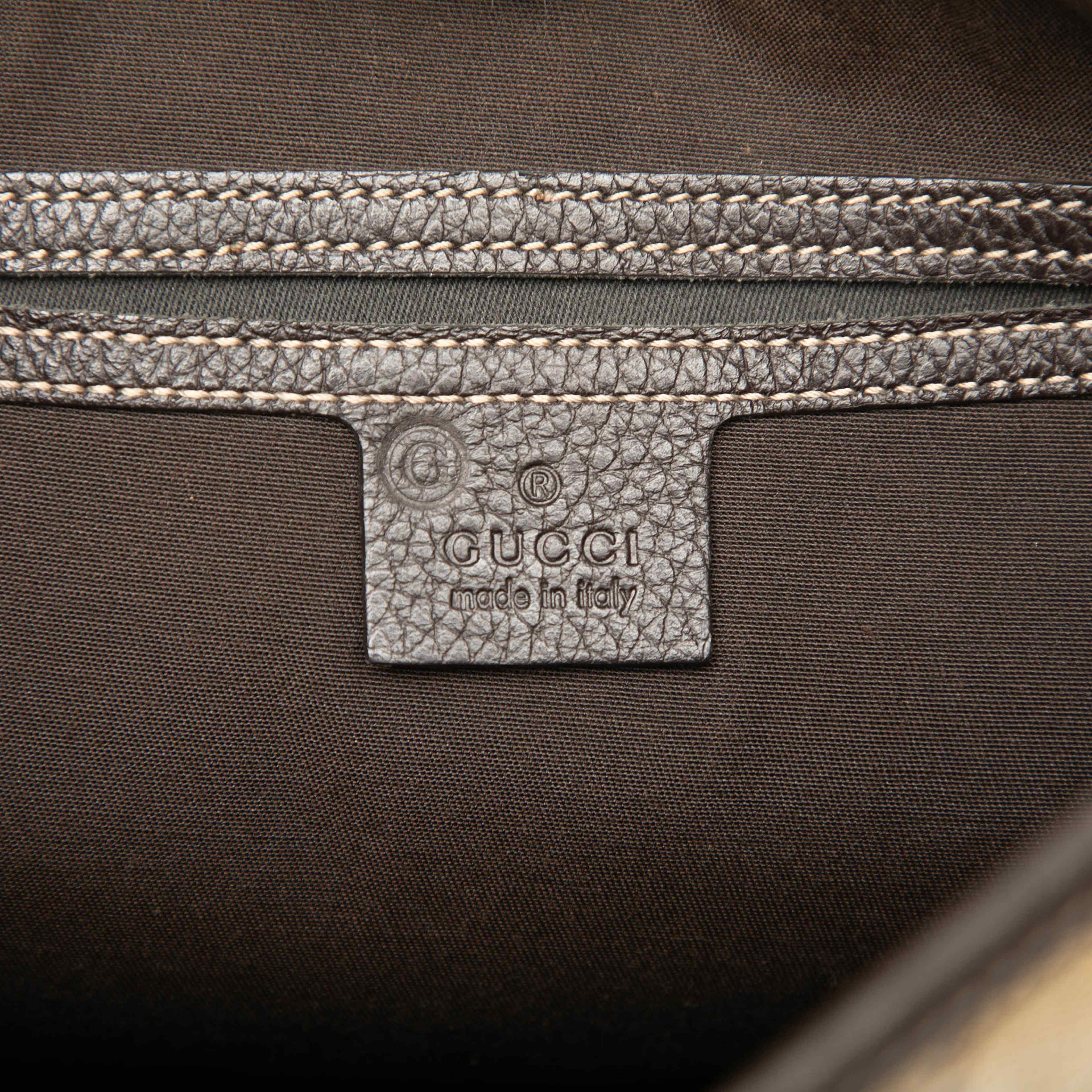 Gucci Gg Crystal Abbey D Ring Crossbody, från Luxclusif, i färgen brown. Klicka för att öppna bilden i stort format