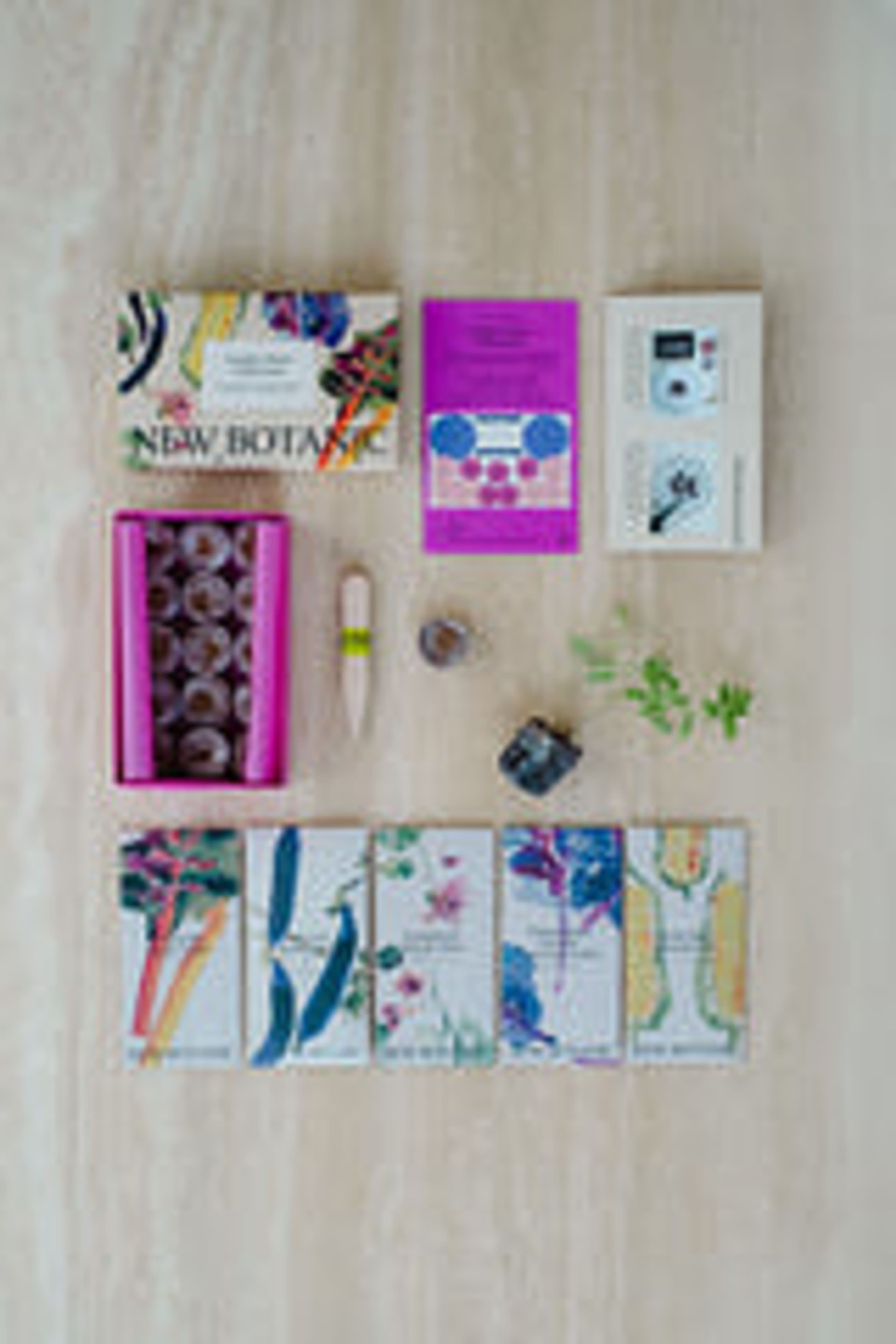 Garden Deco Collection, från New Botanic, i färgen multi. Klicka för att öppna bilden i stort format