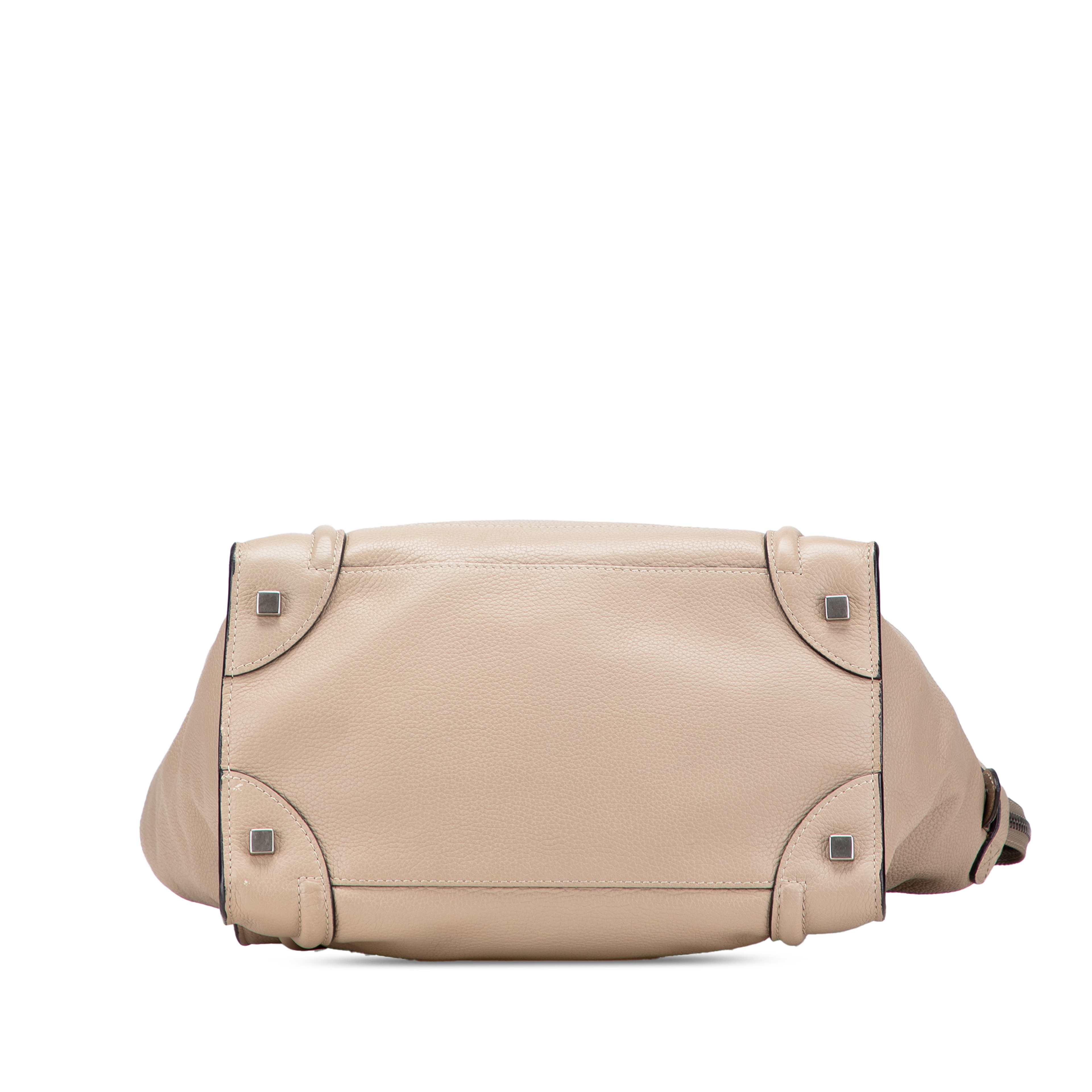 Celine Mini Calfskin Luggage Tote, från Luxclusif, i färgen beige. Klicka för att öppna bilden i stort format