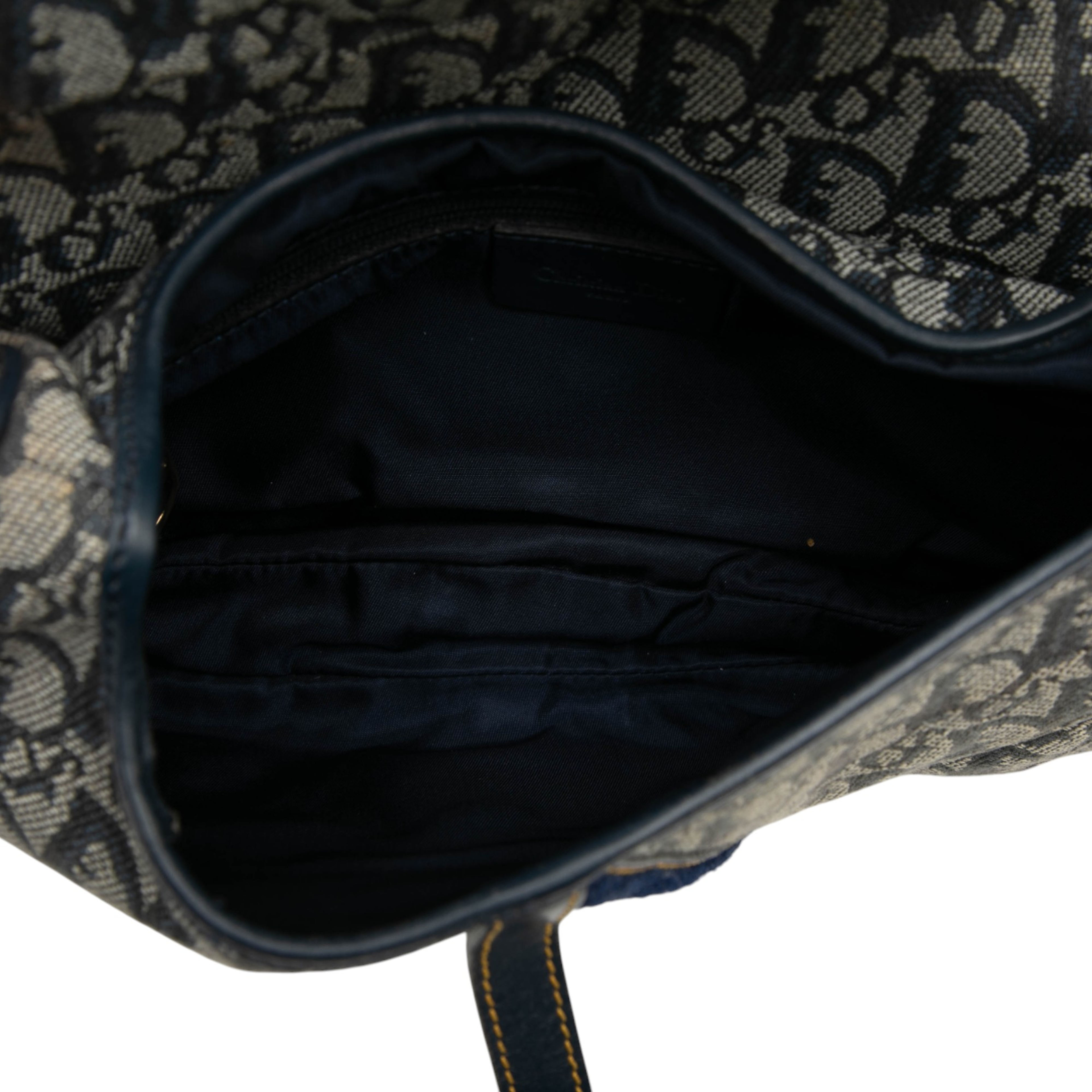 Dior Diorissimo Canvas Double Saddle Bag, från Luxclusif, i färgen blue. Klicka för att öppna bilden i stort format