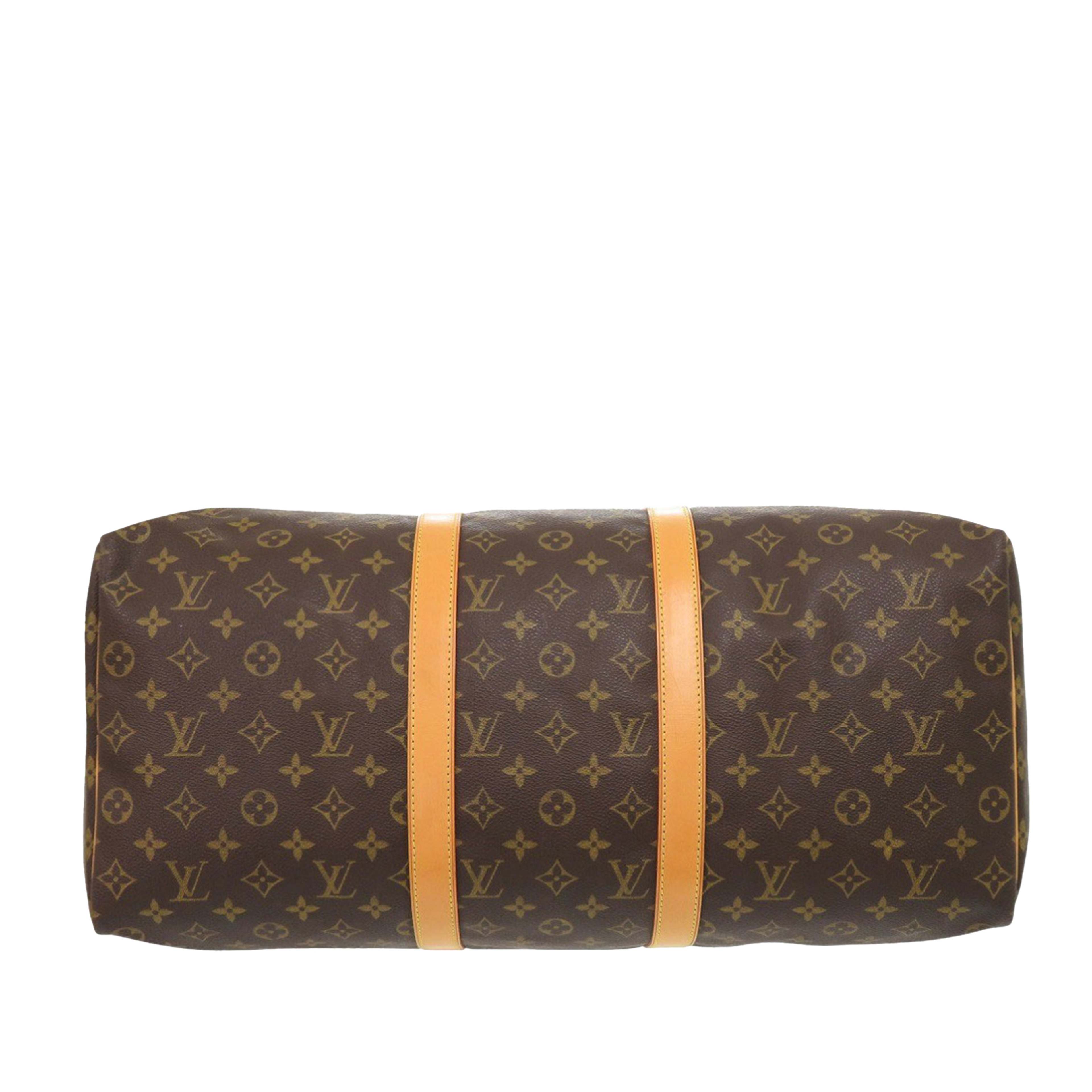 Louis Vuitton Monogram Keepall 50, från Luxclusif, i färgen brun. Klicka för att öppna bilden i stort format