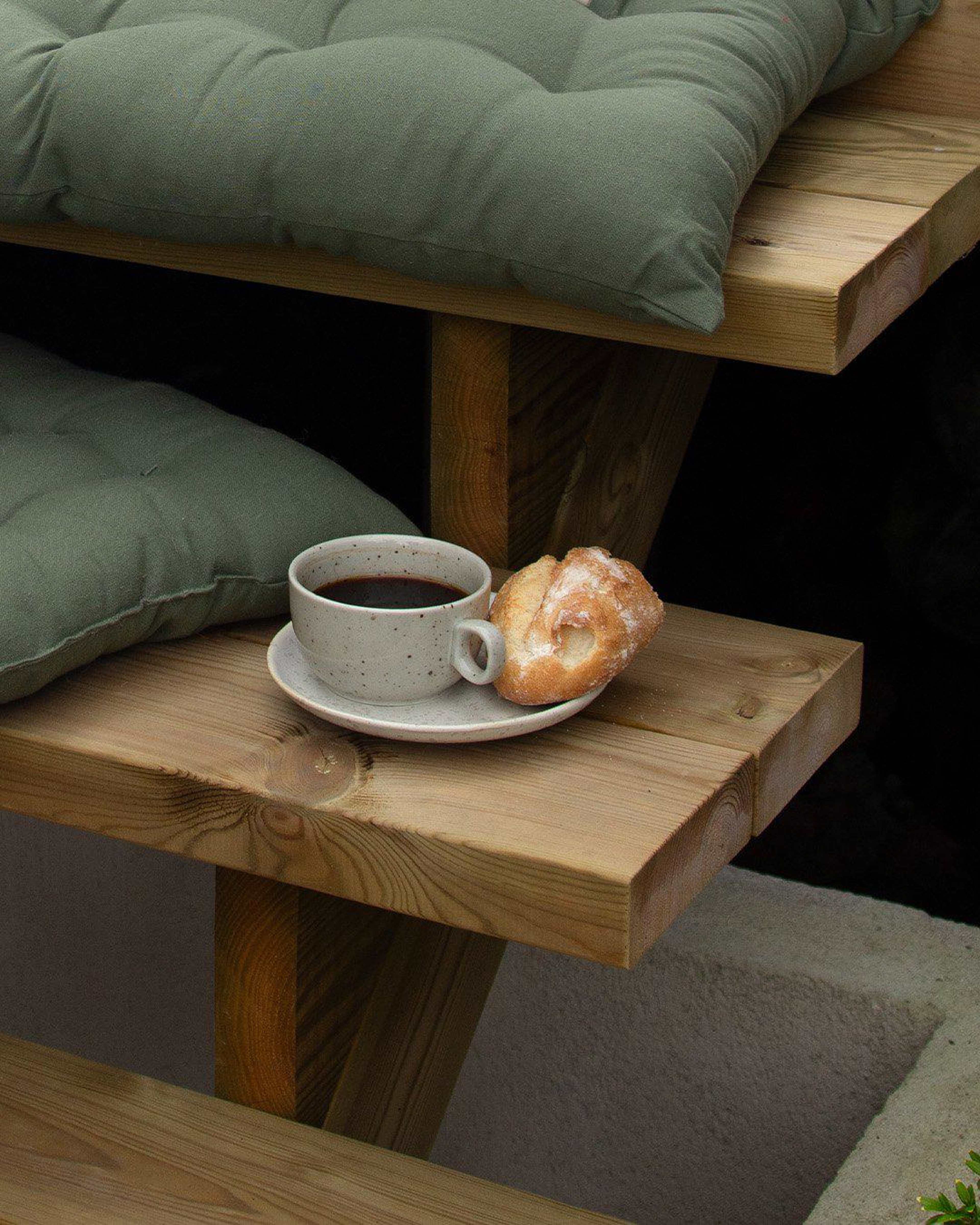 Louie Sittdyna, från Svanefors, i färgen mossa. Klicka för att öppna bilden i stort format