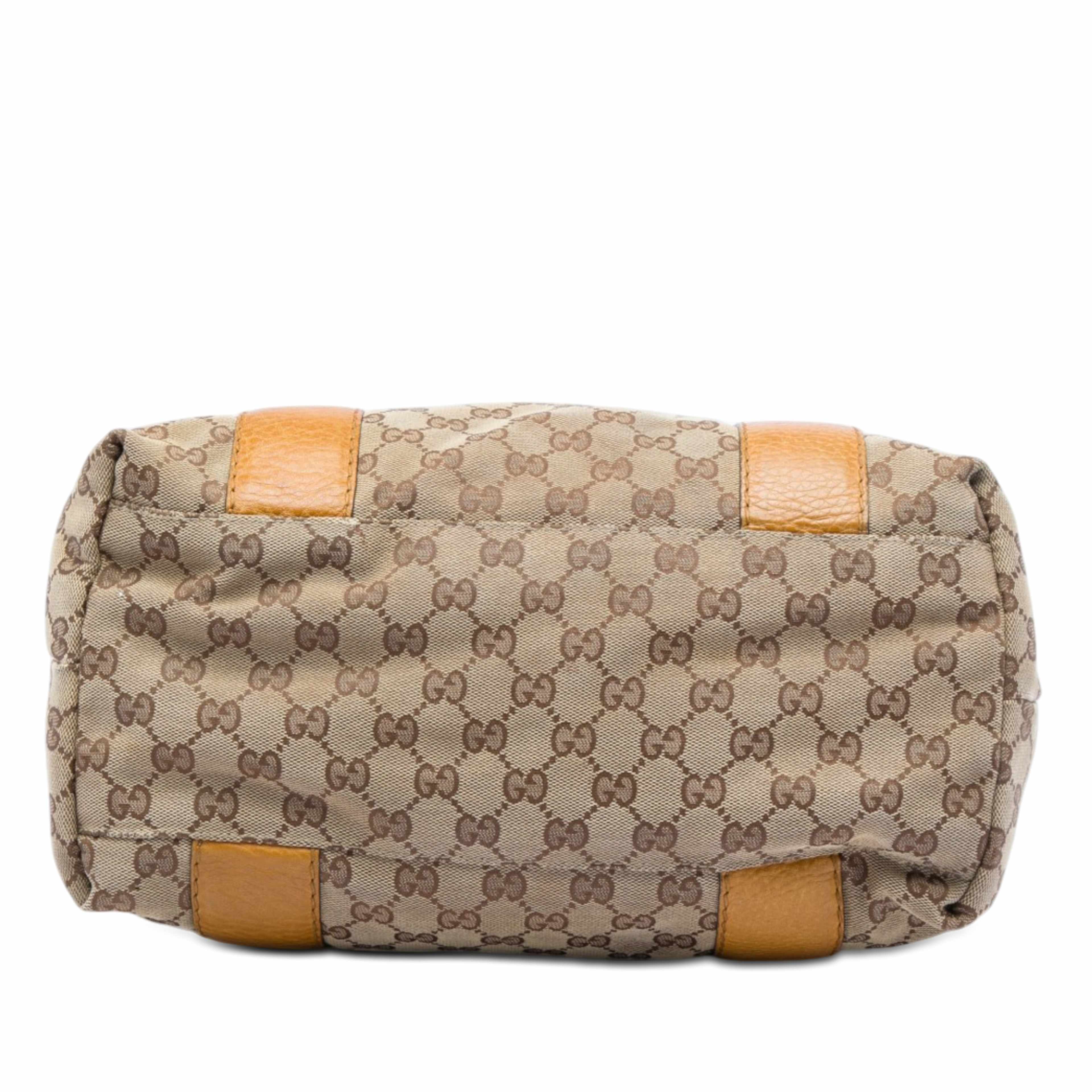 Gucci Large Gg Canvas Bamboo Libeccio Tote, från Luxclusif, i färgen beige. Klicka för att öppna bilden i stort format