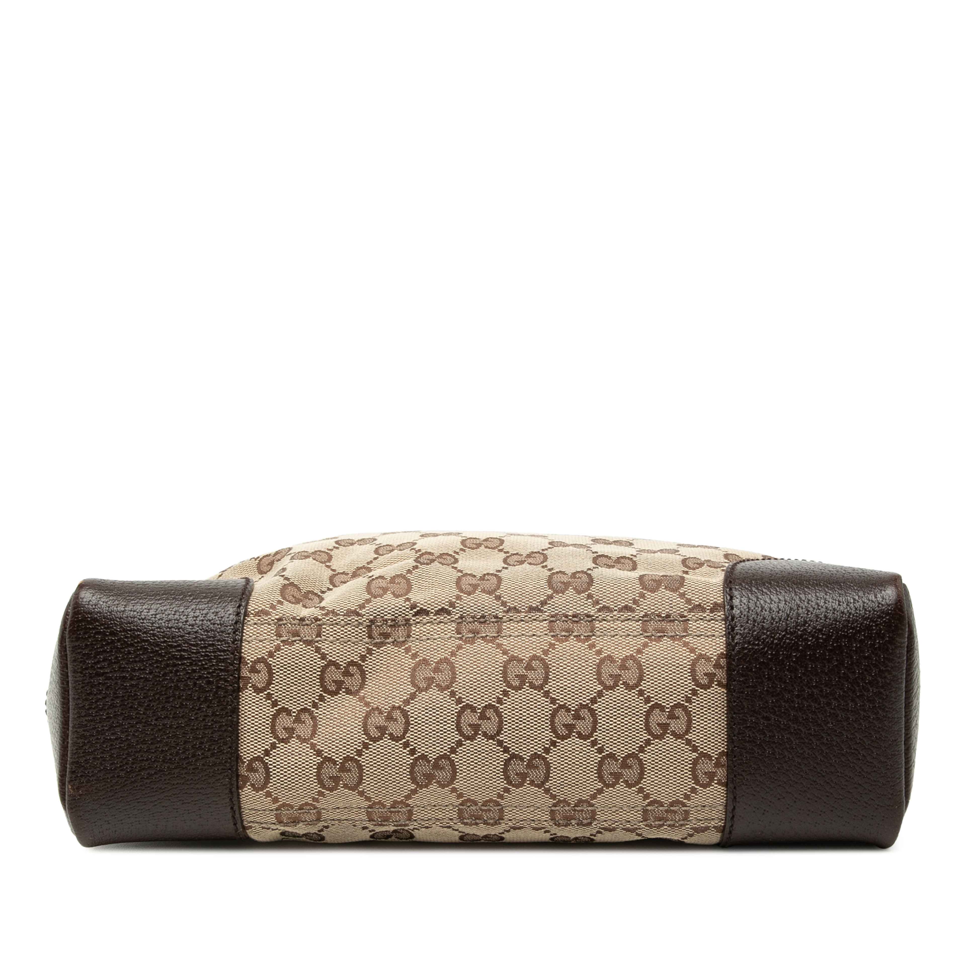 Gucci Gg Canvas Crossbody, från Luxclusif, i färgen beige. Klicka för att öppna bilden i stort format