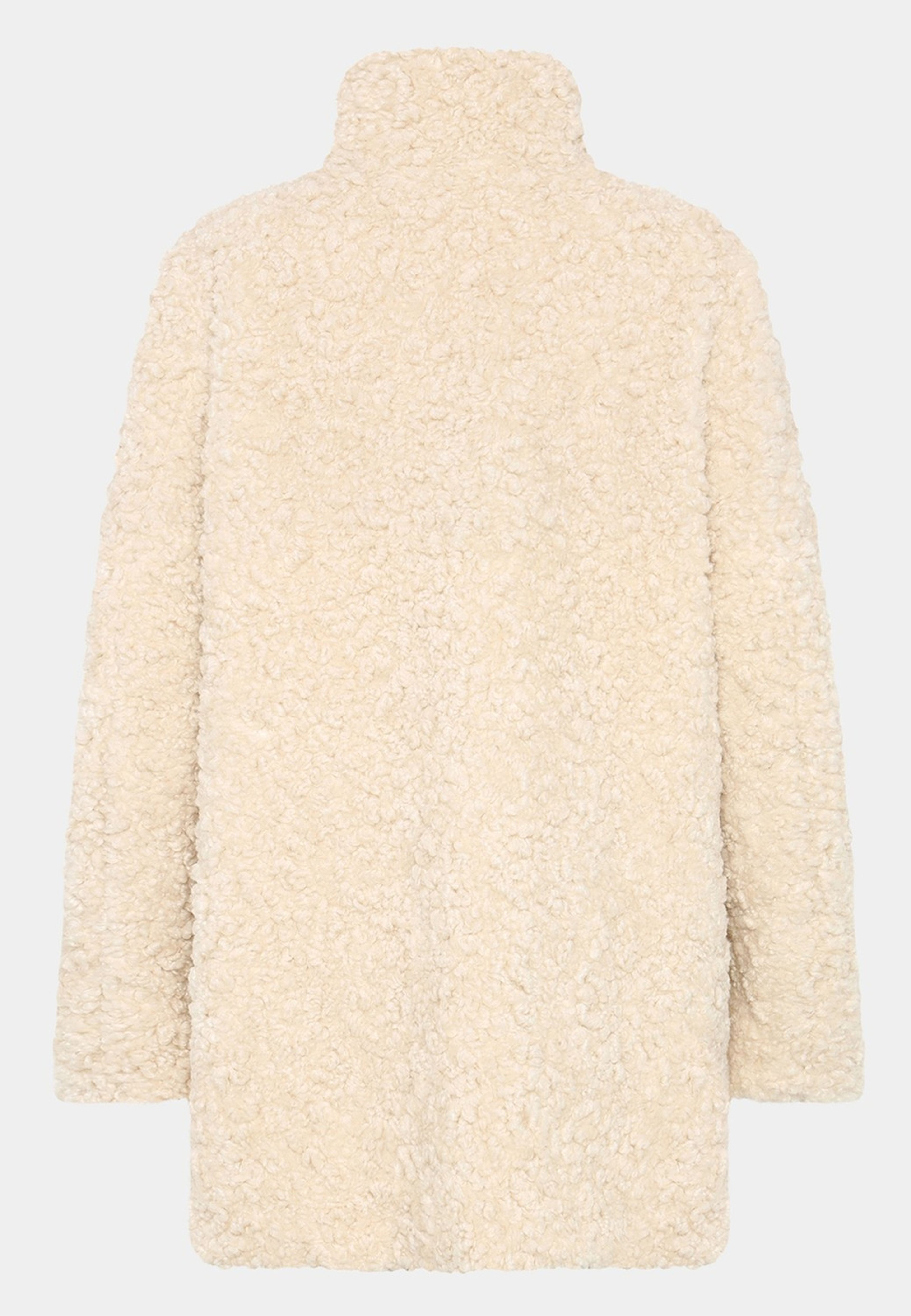 Marcy Coat, från Saki, i färgen off white. Klicka för att öppna bilden i stort format