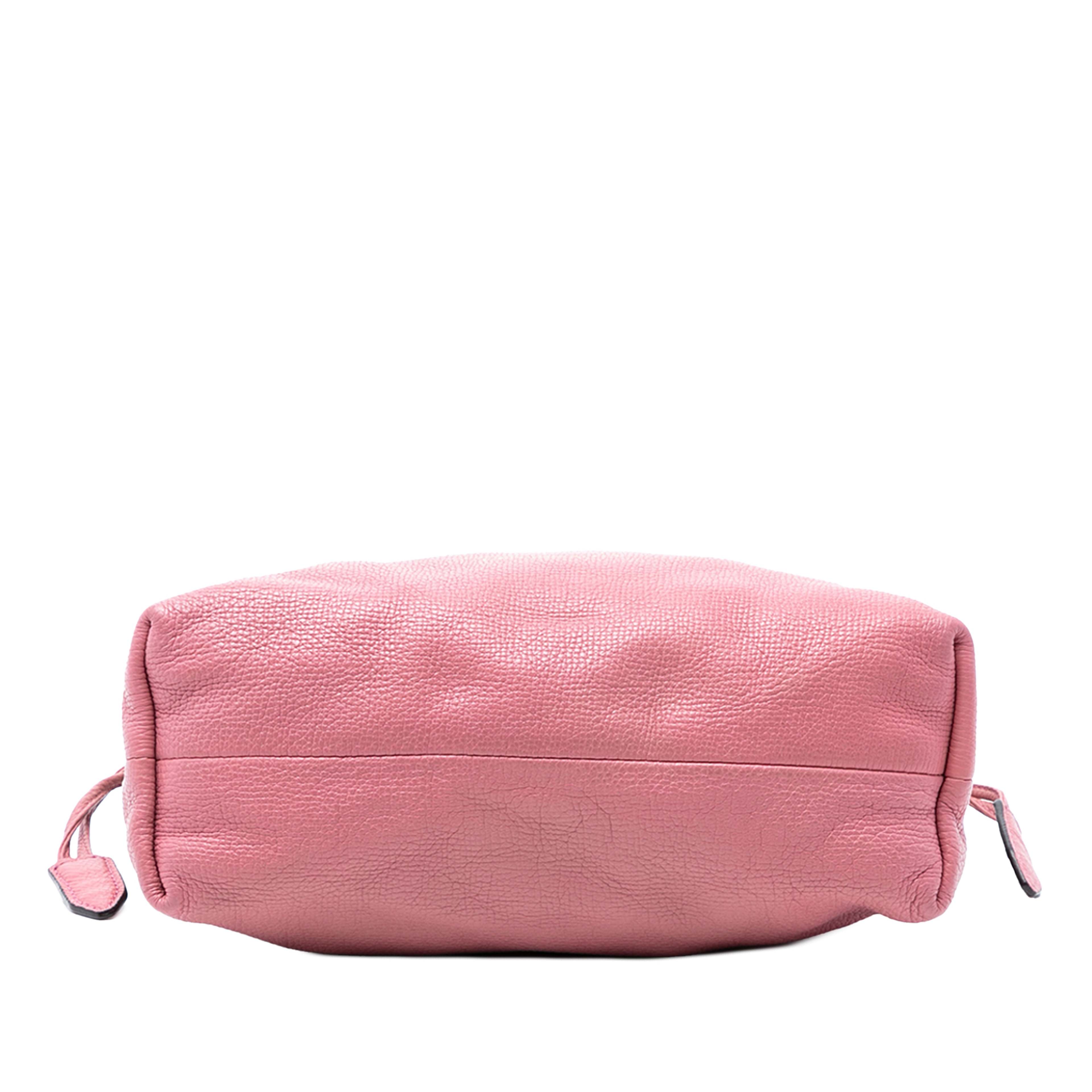 Burberry House Check Canvas And Calfskin Little Crush Crossbody, från Luxclusif, i färgen rosa. Klicka för att öppna bilden i stort format