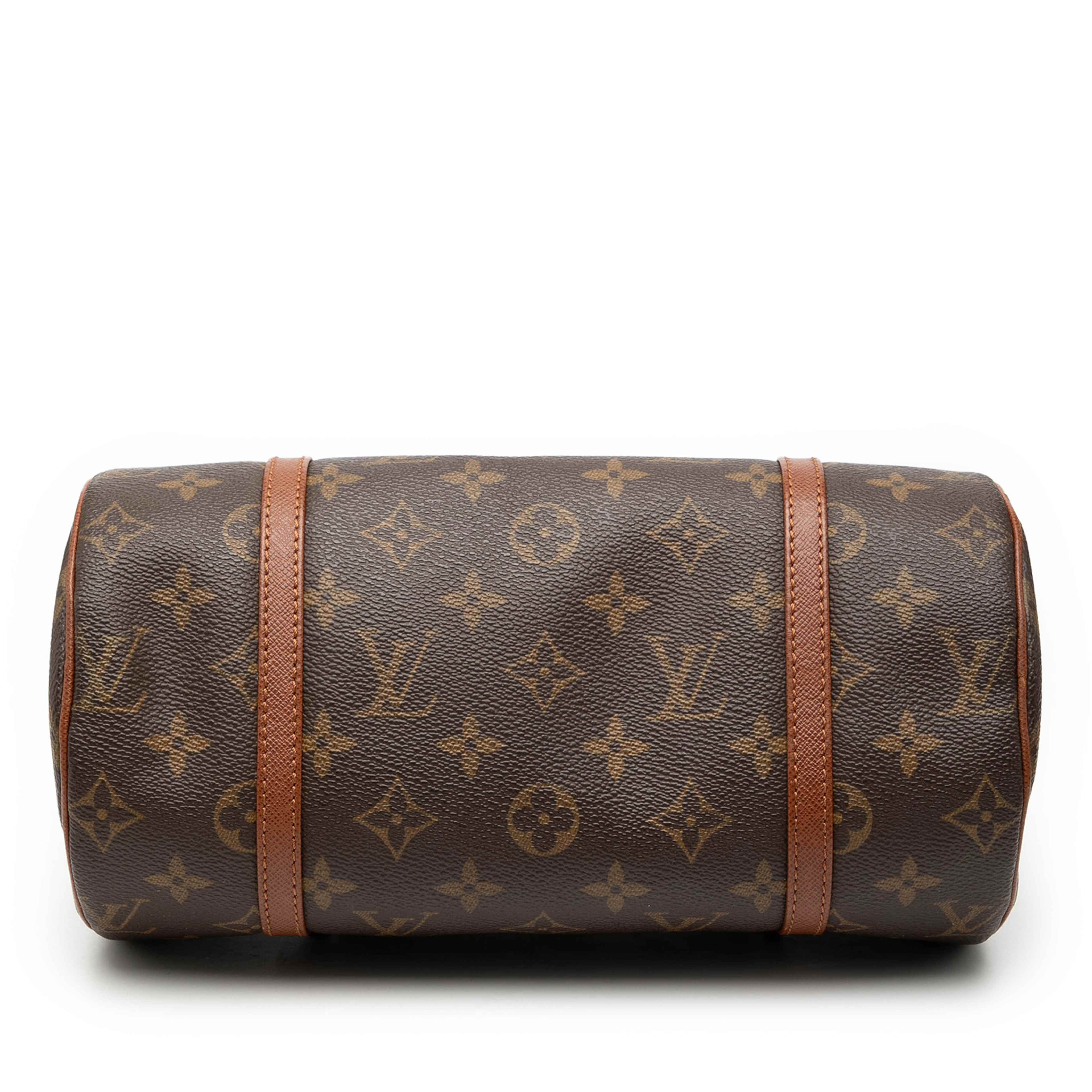 Louis Vuitton Monogram Papillon 26, från Luxclusif, i färgen brown. Klicka för att öppna bilden i stort format