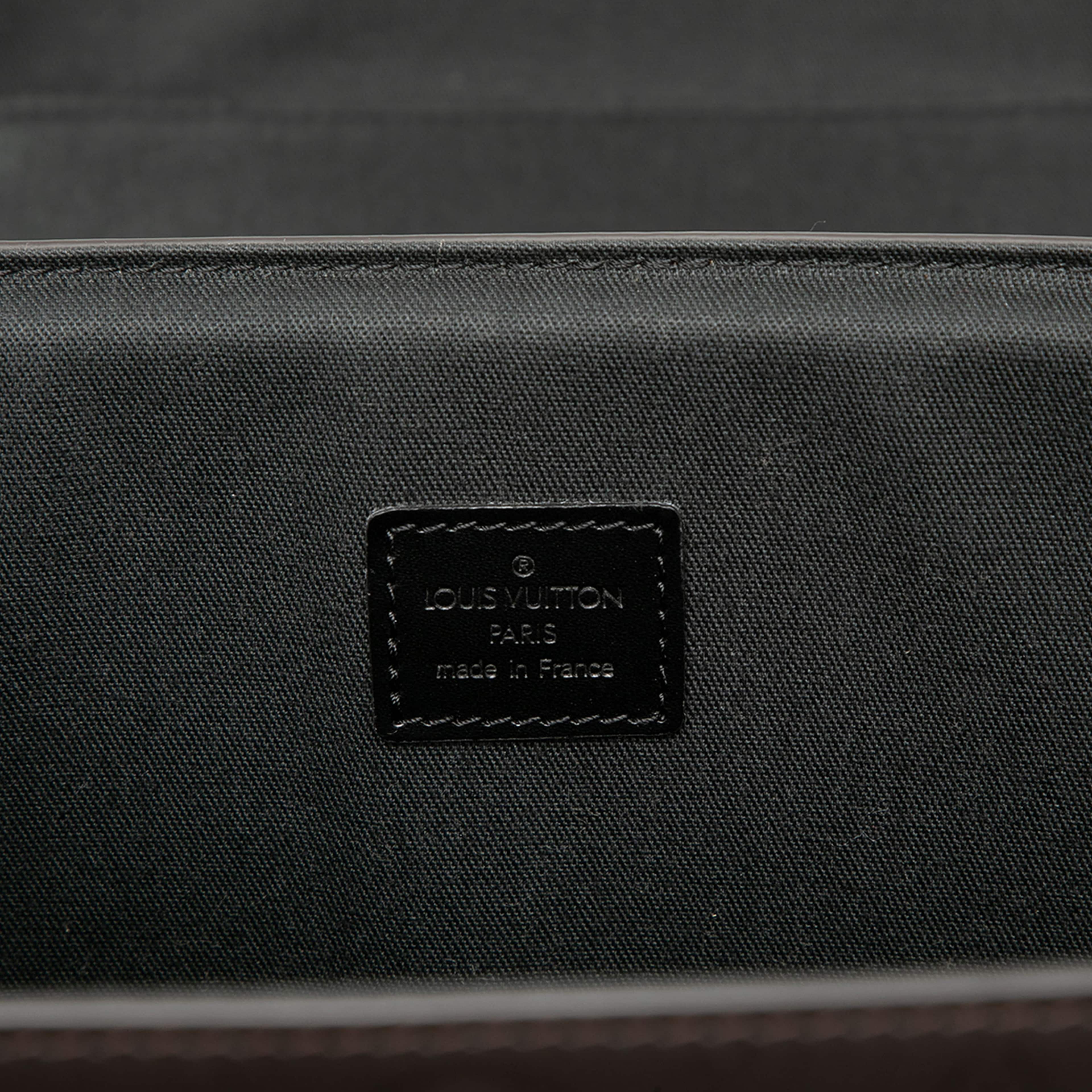 Louis Vuitton Monogram Glace Charly, från Luxclusif, i färgen dark brown. Klicka för att öppna bilden i stort format