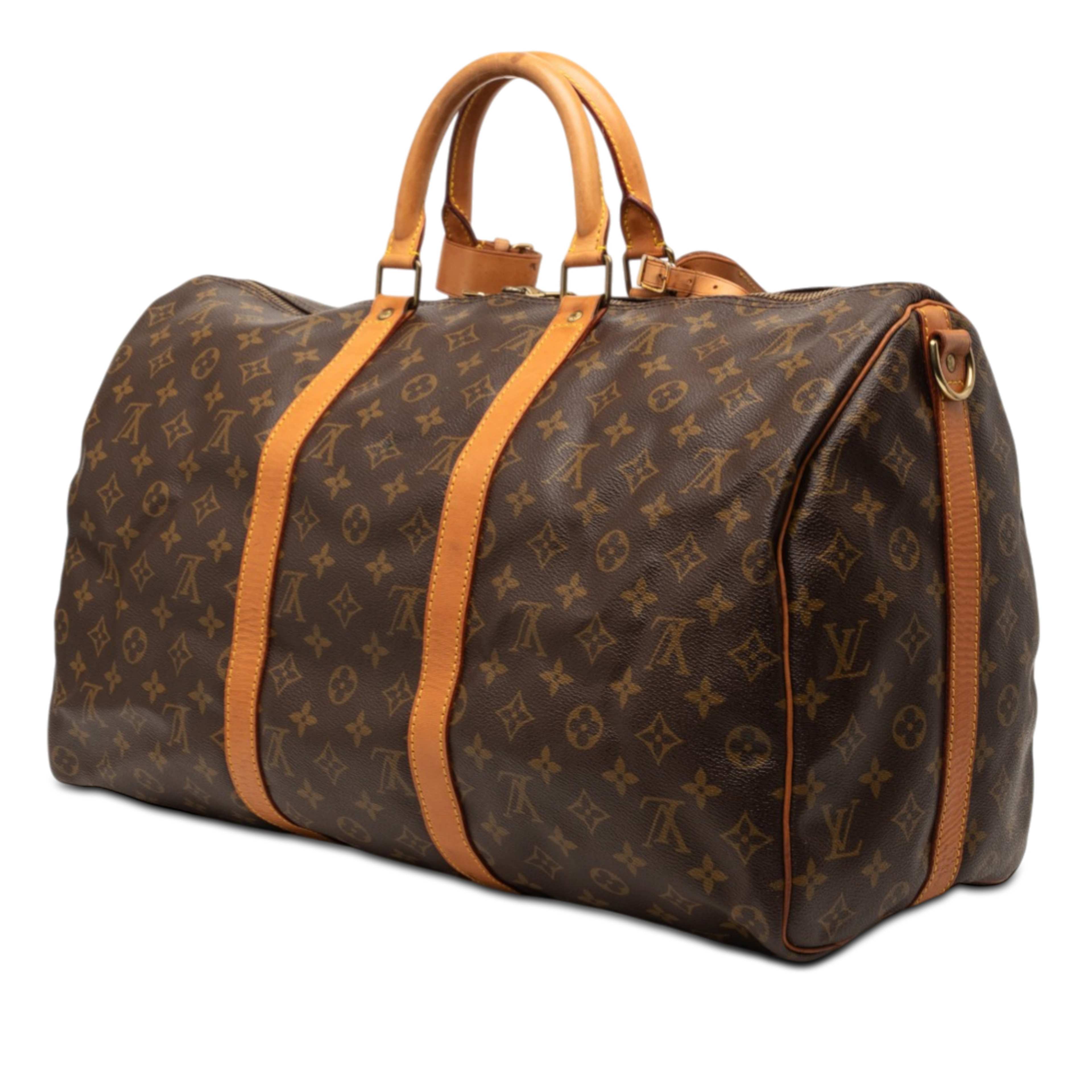 Louis Vuitton Monogram Keepall Bandouliere 50, från Luxclusif, i färgen brown. Klicka för att öppna bilden i stort format