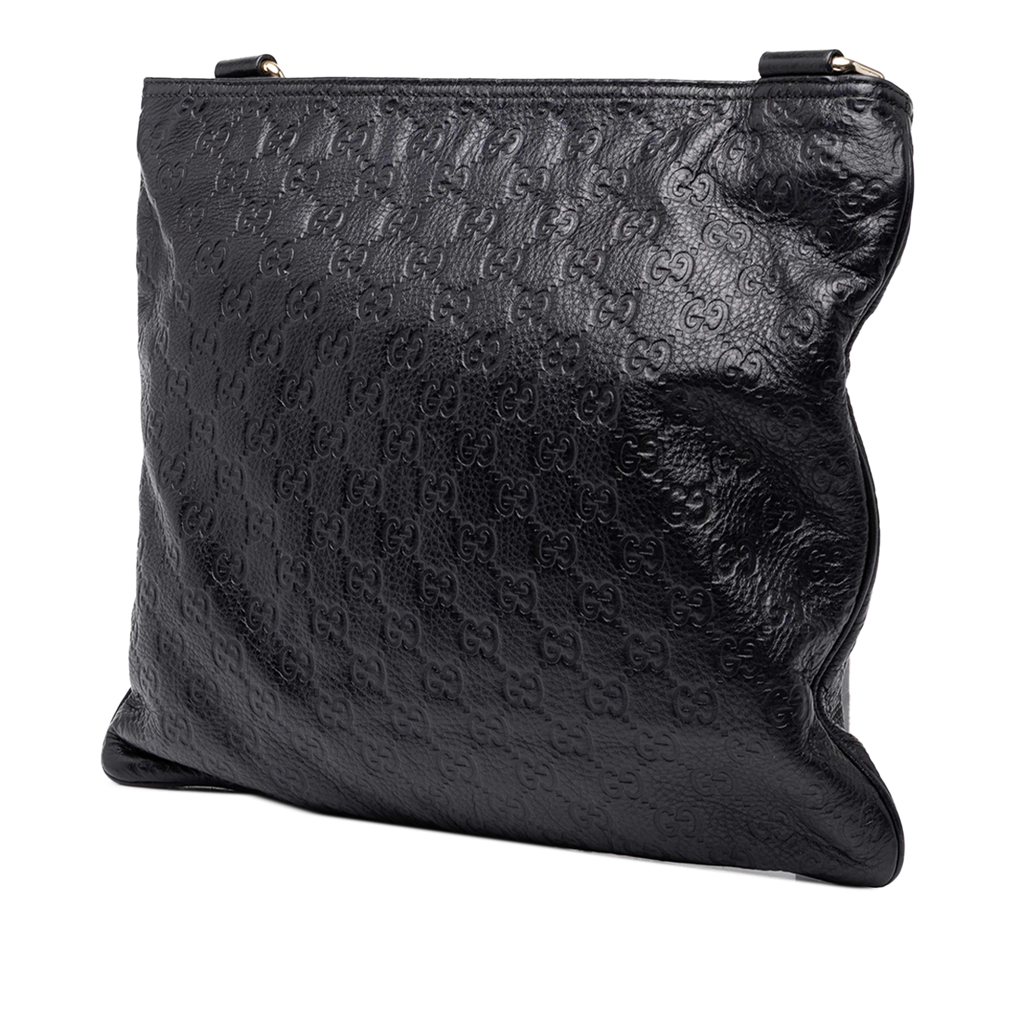 Gucci Guccissima Crossbody, från Luxclusif, i färgen svart. Klicka för att öppna bilden i stort format
