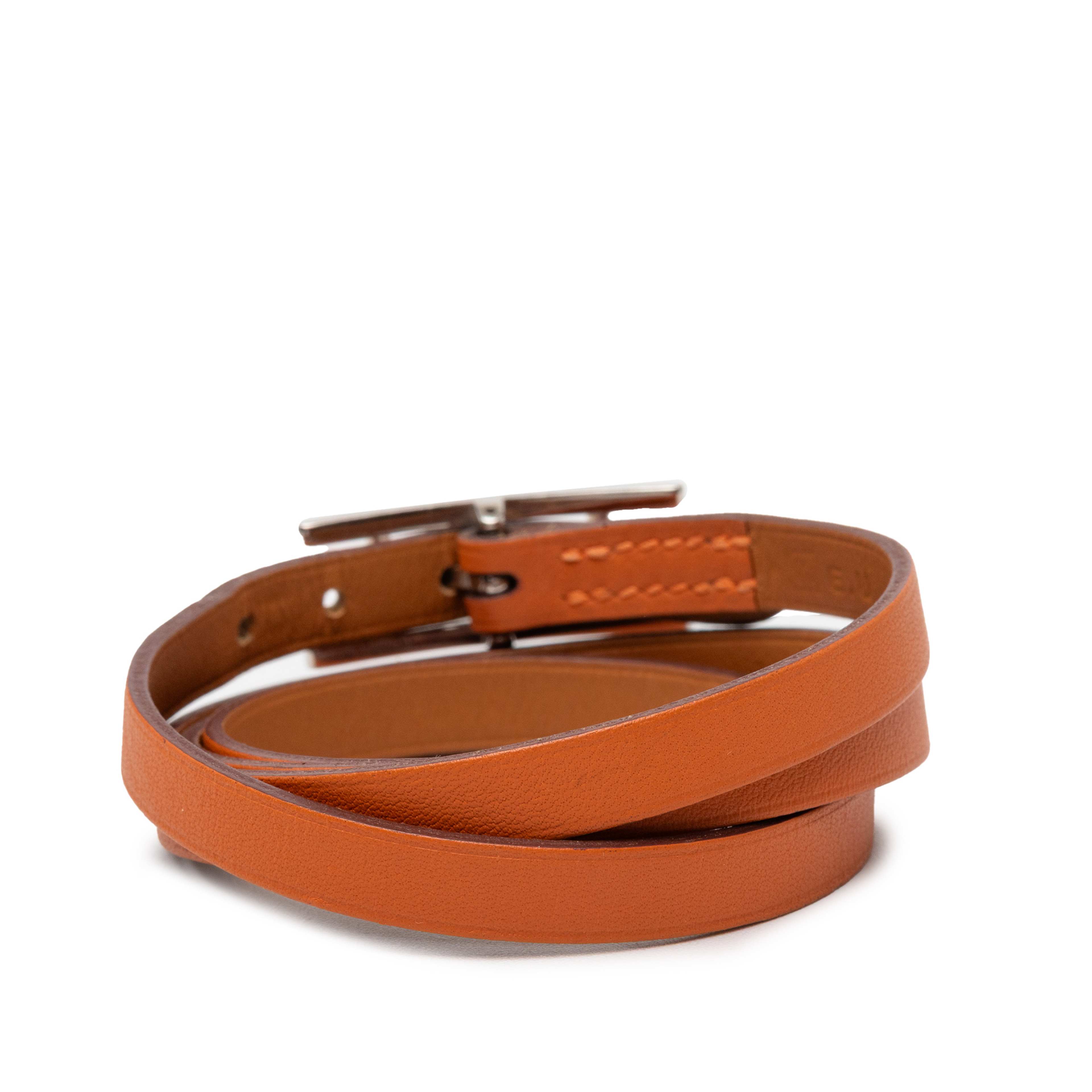 Hermès Leather Behapi Double Tour Bracelet, från Luxclusif, i färgen brown. Klicka för att öppna bilden i stort format