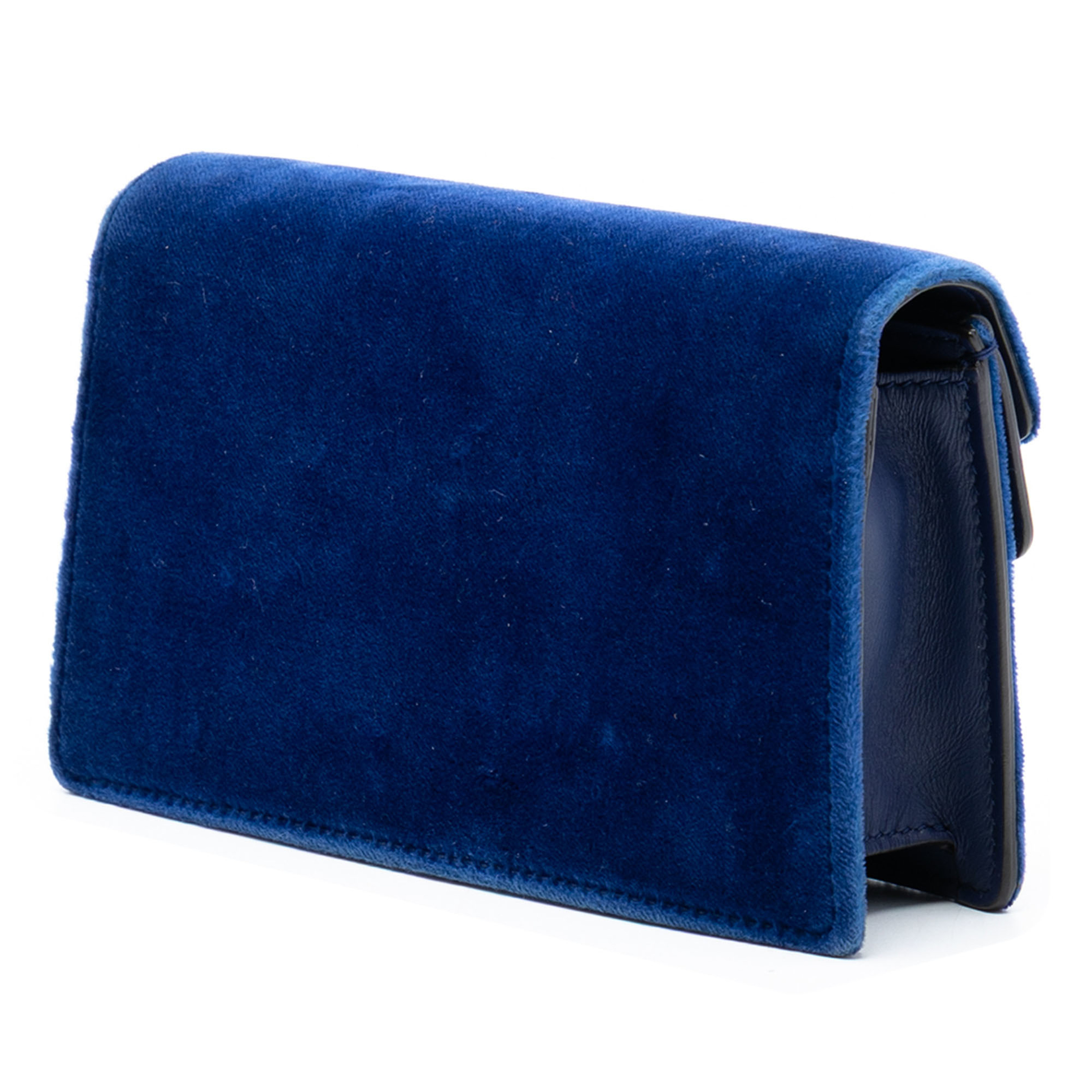 Gucci Mini Velvet Dionysus Crossbody, från Luxclusif, i färgen blue. Klicka för att öppna bilden i stort format