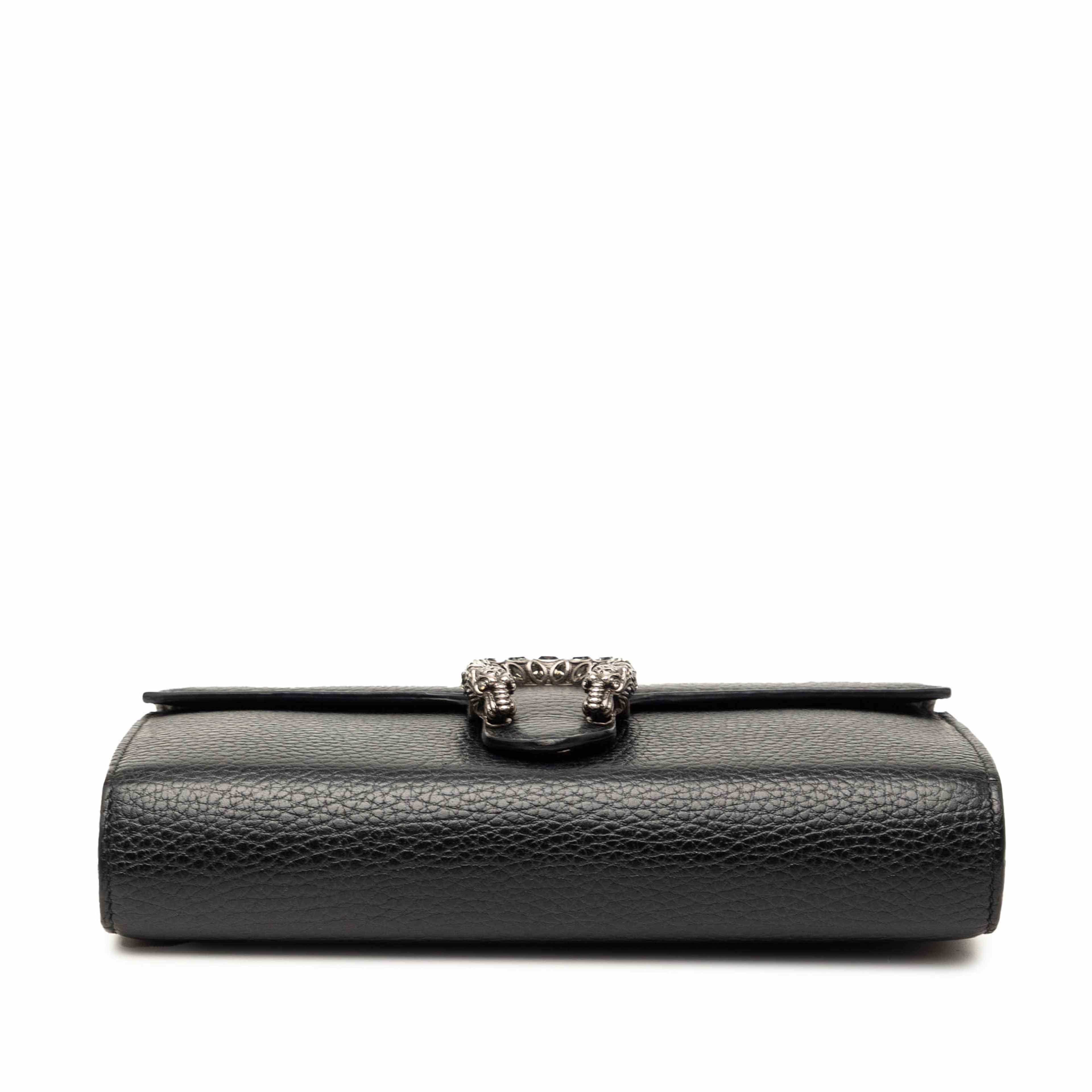 Gucci Calfskin Dionysus Wallet On Chain, från Luxclusif, i färgen svart. Klicka för att öppna bilden i stort format