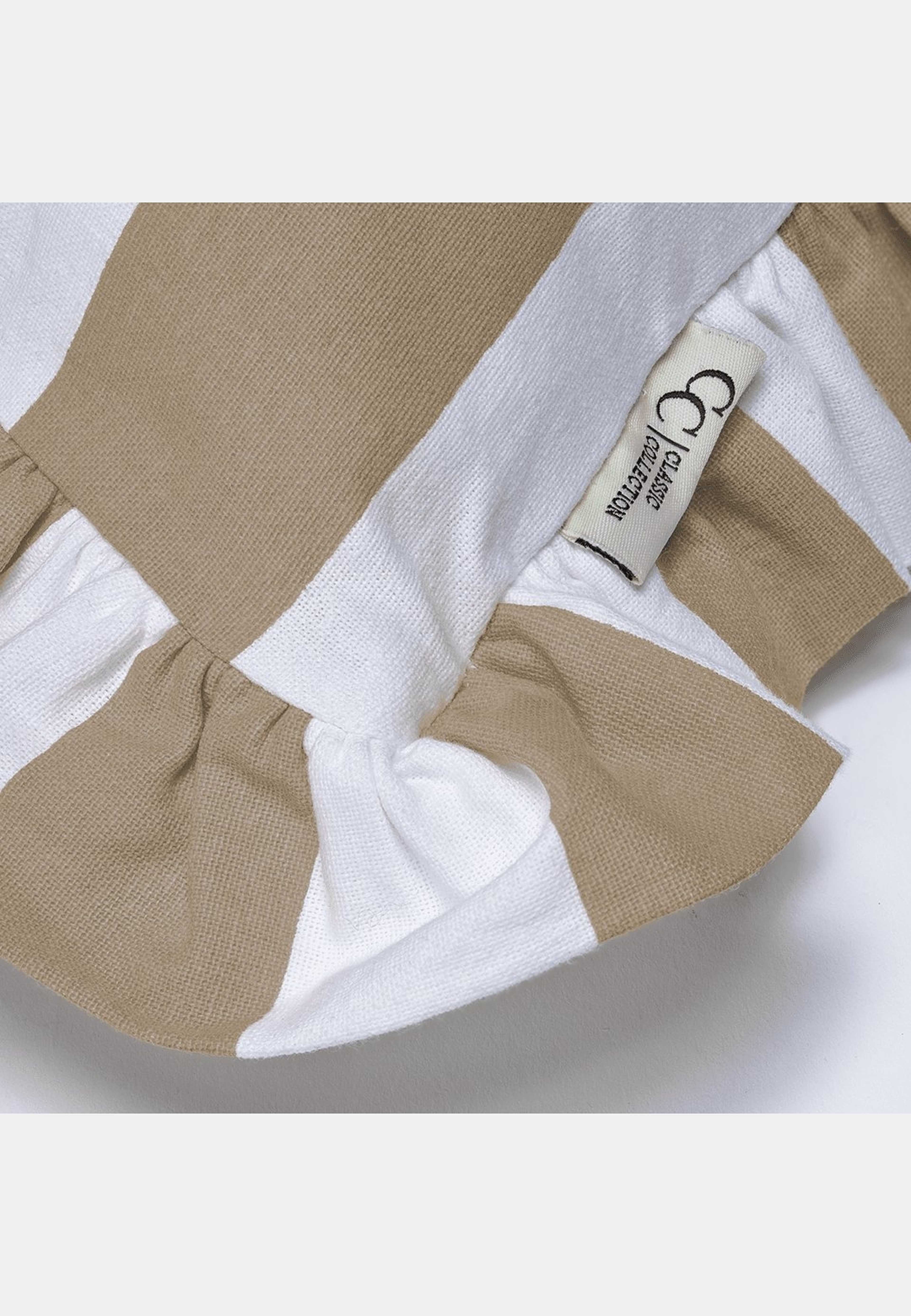 Kuddfodral Ruffle Stripes, från Classic Collection, i färgen beige. Klicka för att öppna bilden i stort format