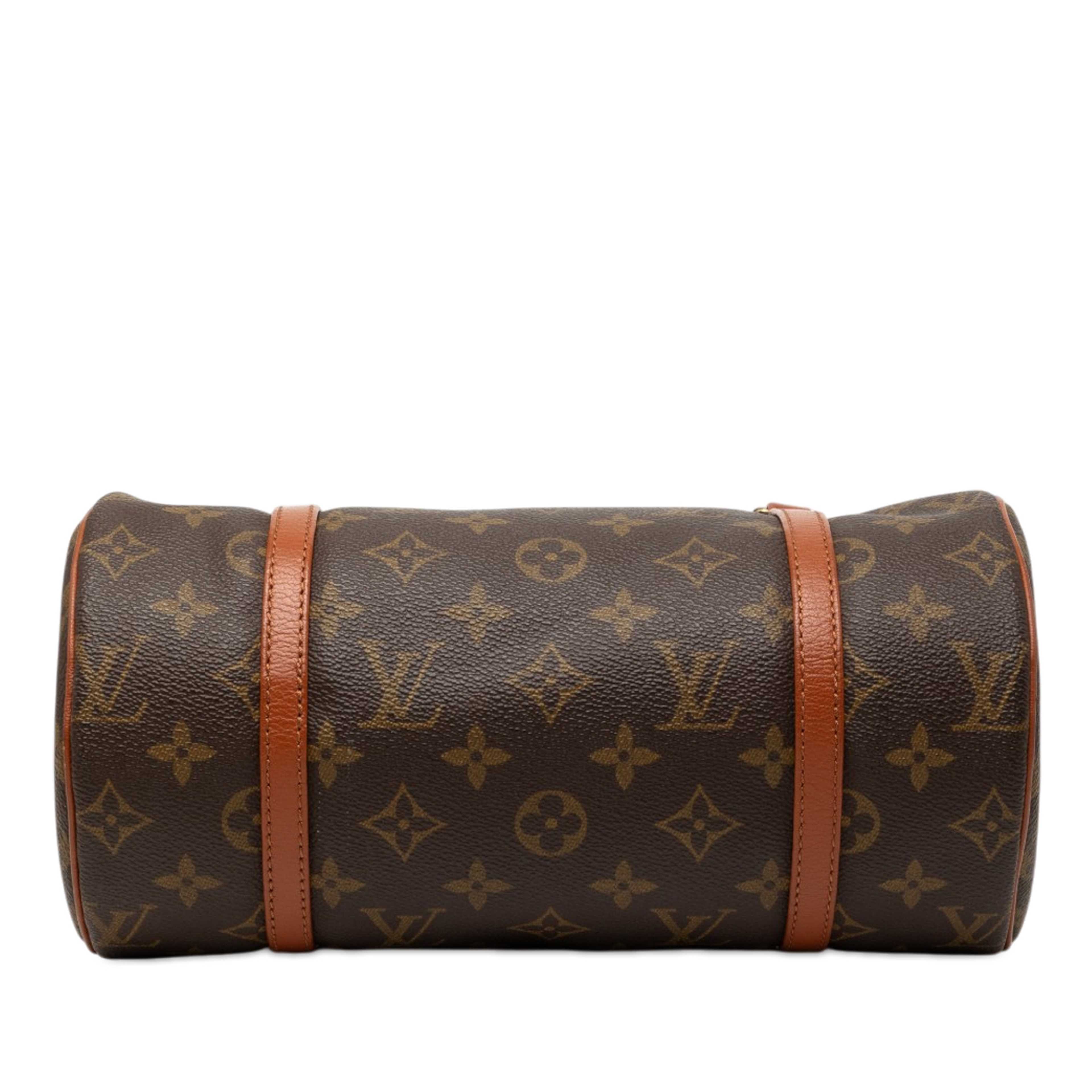 Louis Vuitton Monogram Papillon 26, från Luxclusif, i färgen brun. Klicka för att öppna bilden i stort format