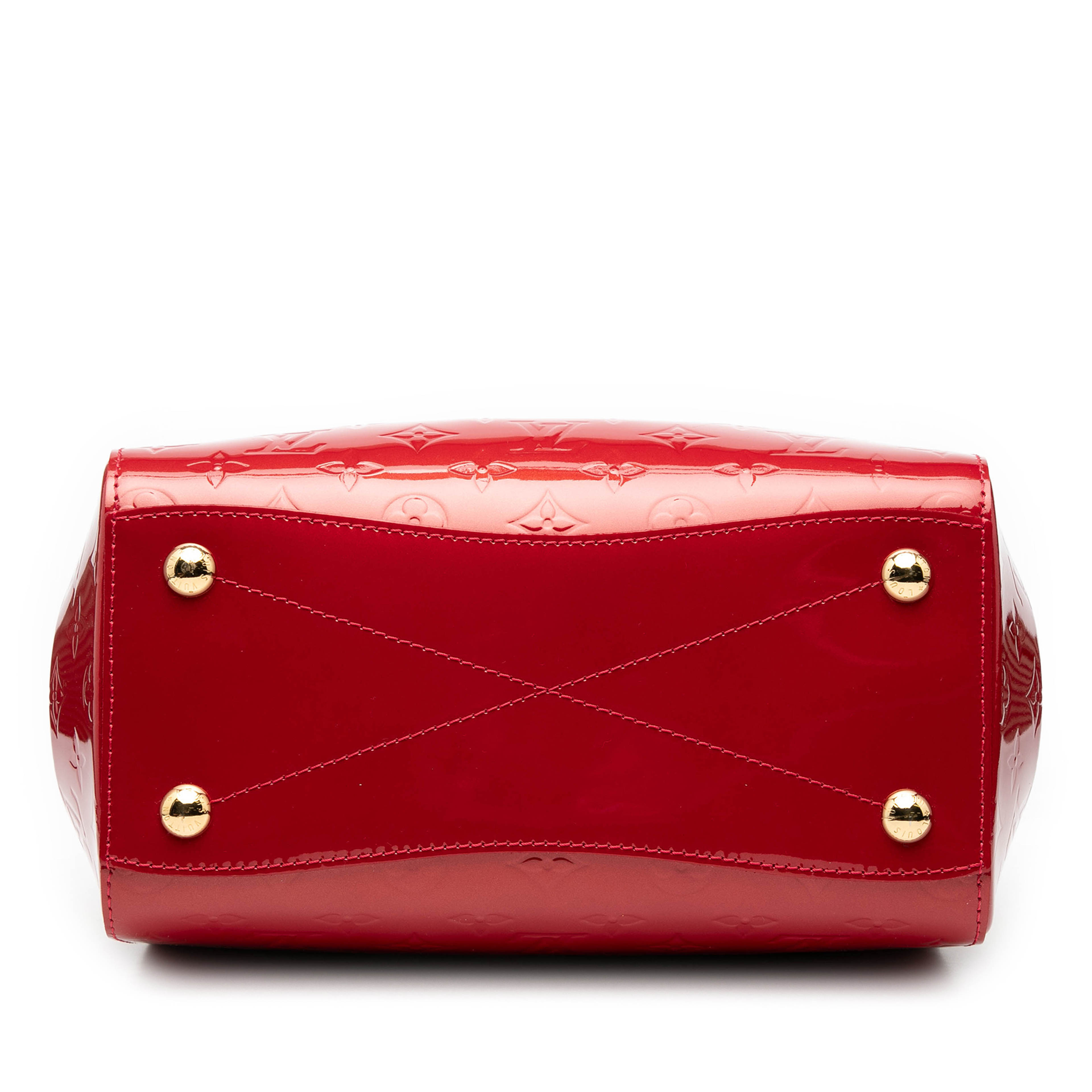 Louis Vuitton Monogram Vernis Montana, från Luxclusif, i färgen red. Klicka för att öppna bilden i stort format