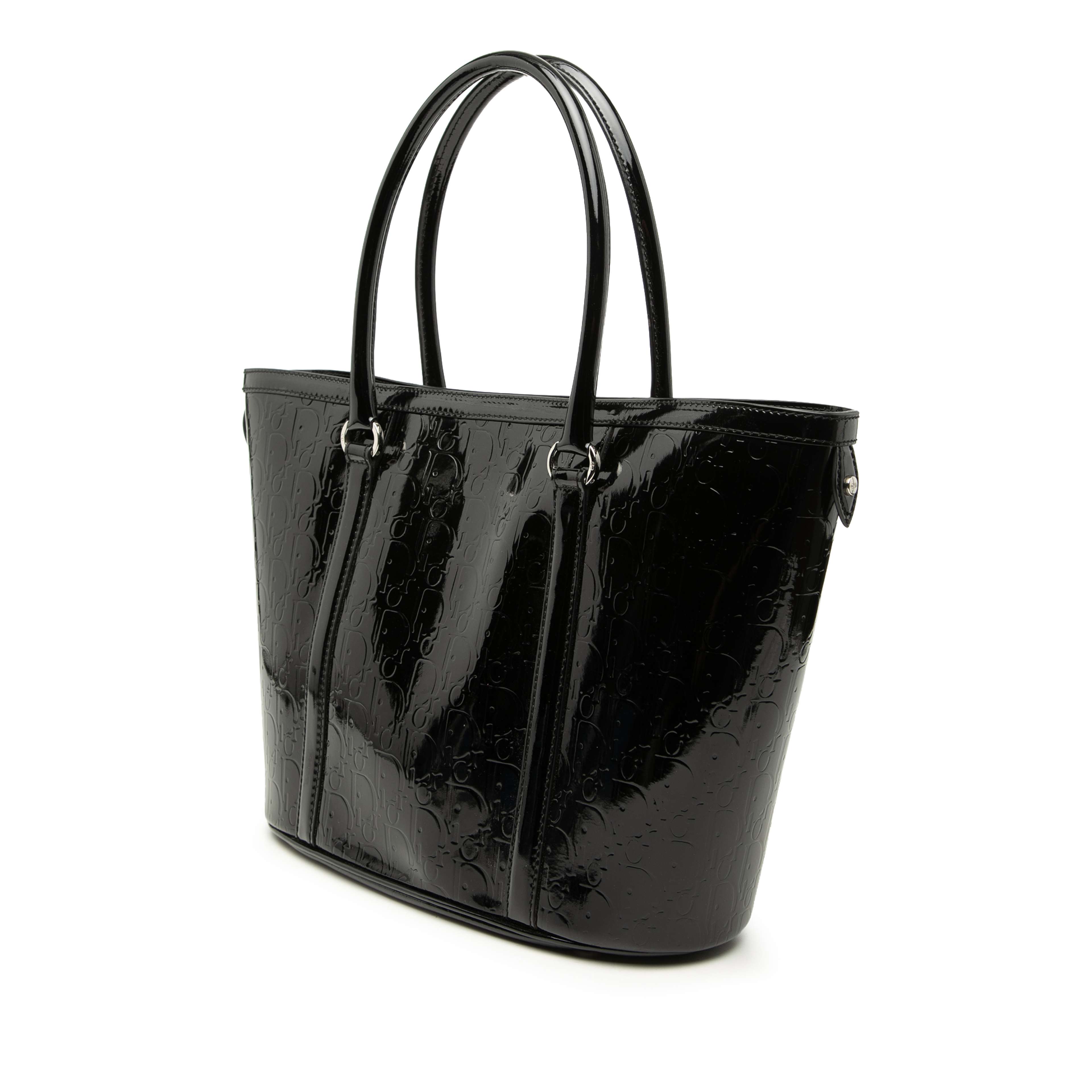 Dior Diorissimo Trotter Patent Tote, från Luxclusif, i färgen svart. Klicka för att öppna bilden i stort format