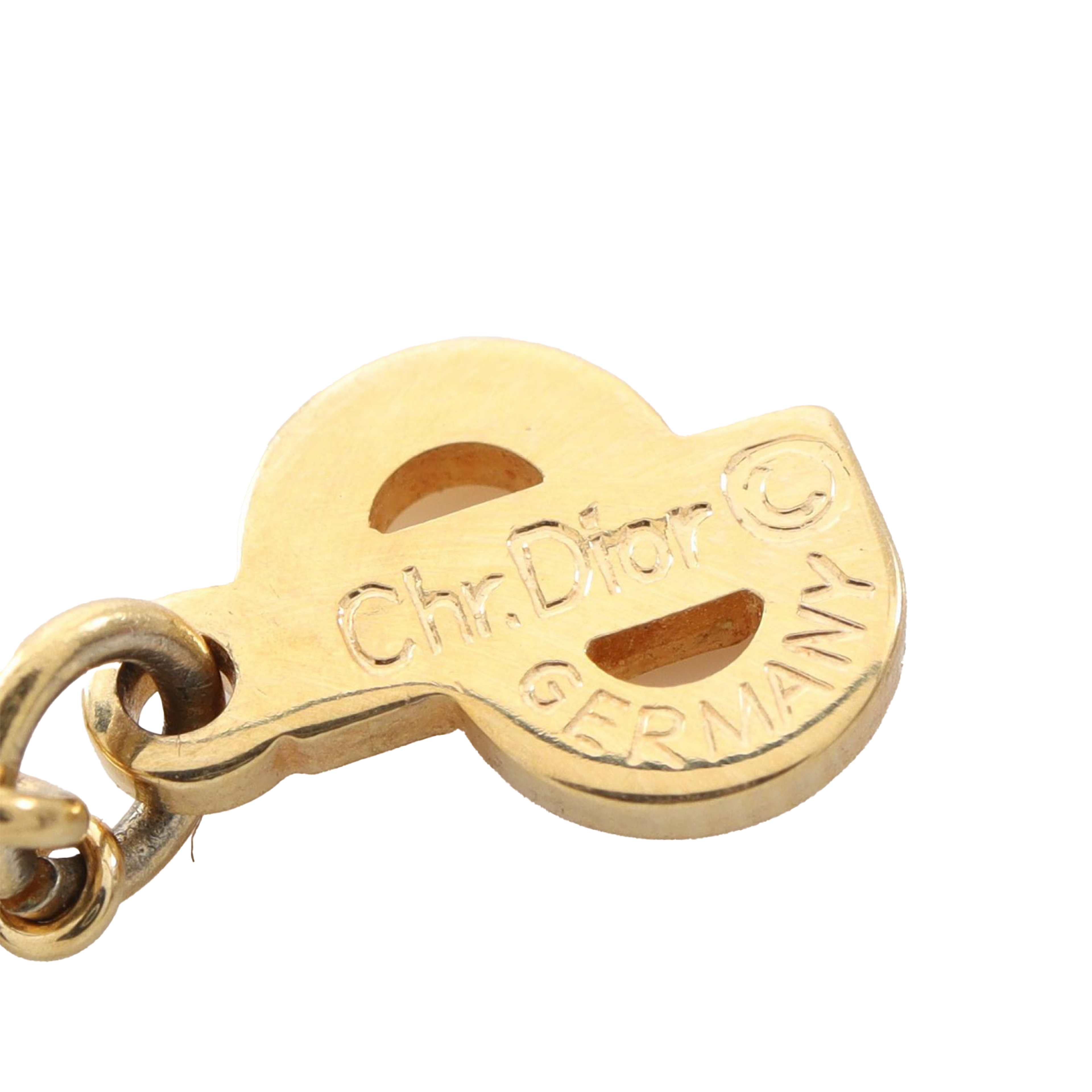 Dior Gold Plated Strass Heart Pendant Necklace, från Luxclusif, i färgen guld. Klicka för att öppna bilden i stort format