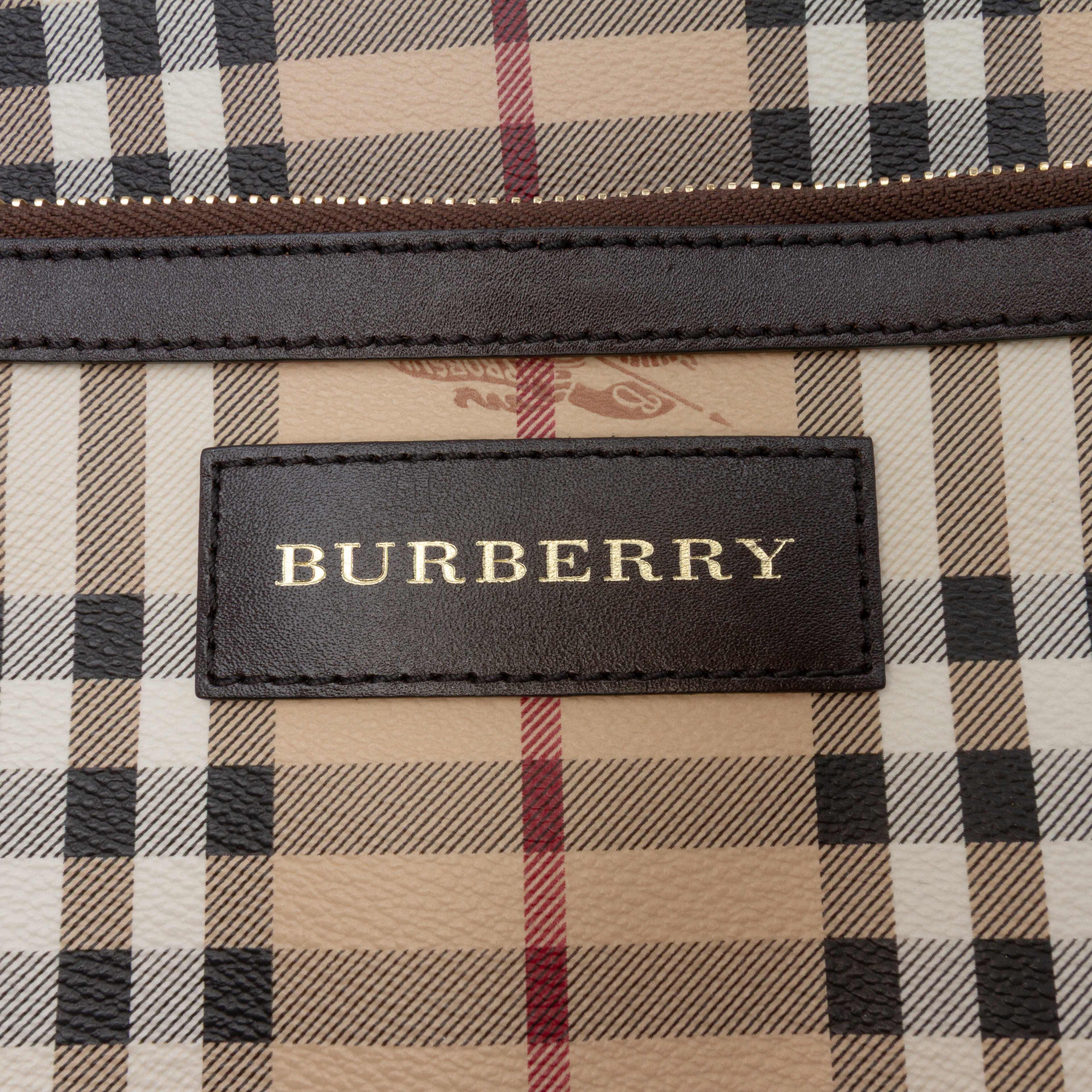 Burberry Small Haymarket Check Coated Canvas Canterbury Tote, från Luxclusif, i färgen beige. Klicka för att öppna bilden i stort format