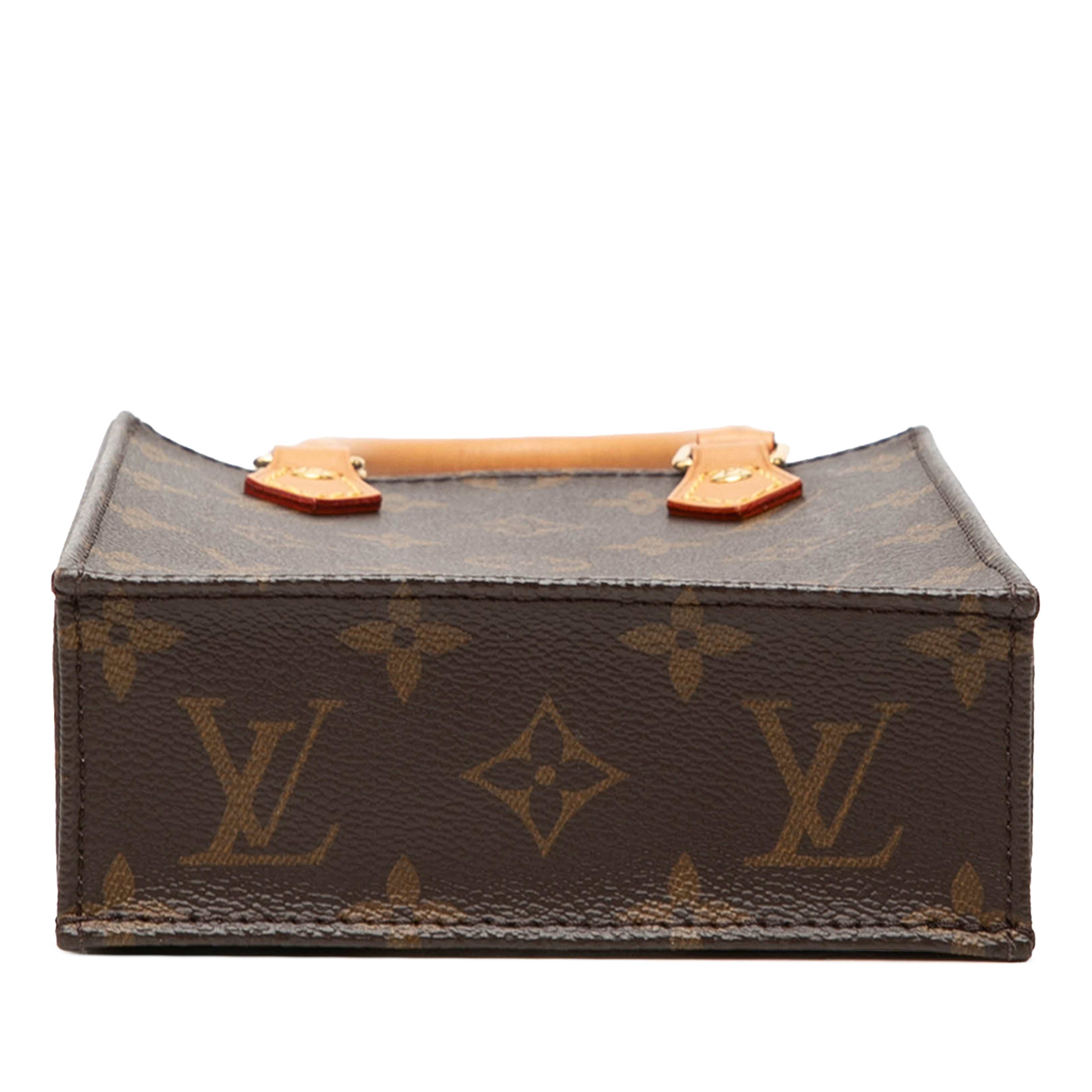 Louis Vuitton Monogram Petit Sac Plat, från Luxclusif, i färgen brun. Klicka för att öppna bilden i stort format
