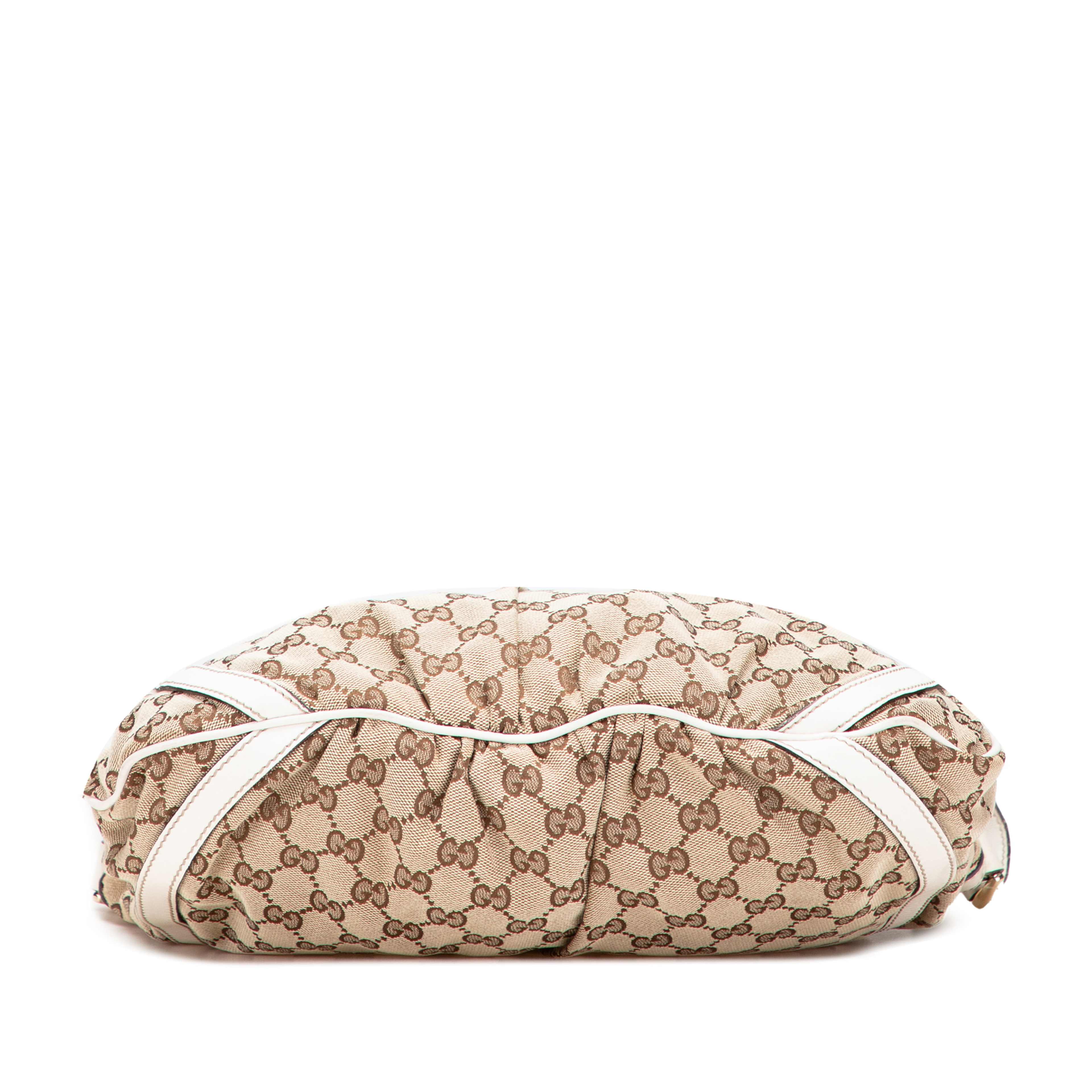 Gucci Gg Canvas Abbey D Ring Crossbody, från Luxclusif, i färgen beige. Klicka för att öppna bilden i stort format
