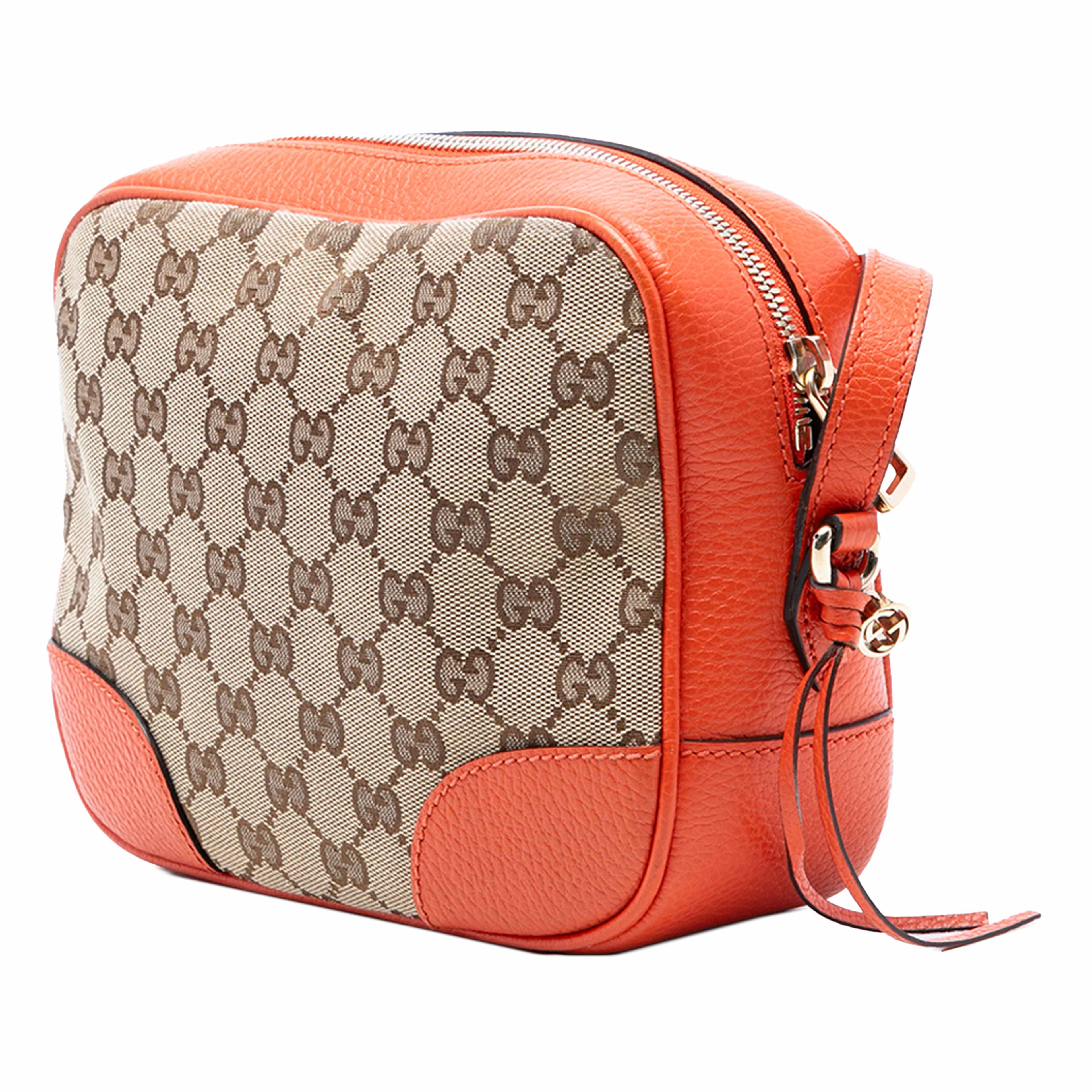 Gucci Gg Canvas Bree Crossbody, från Luxclusif, i färgen beige. Klicka för att öppna bilden i stort format