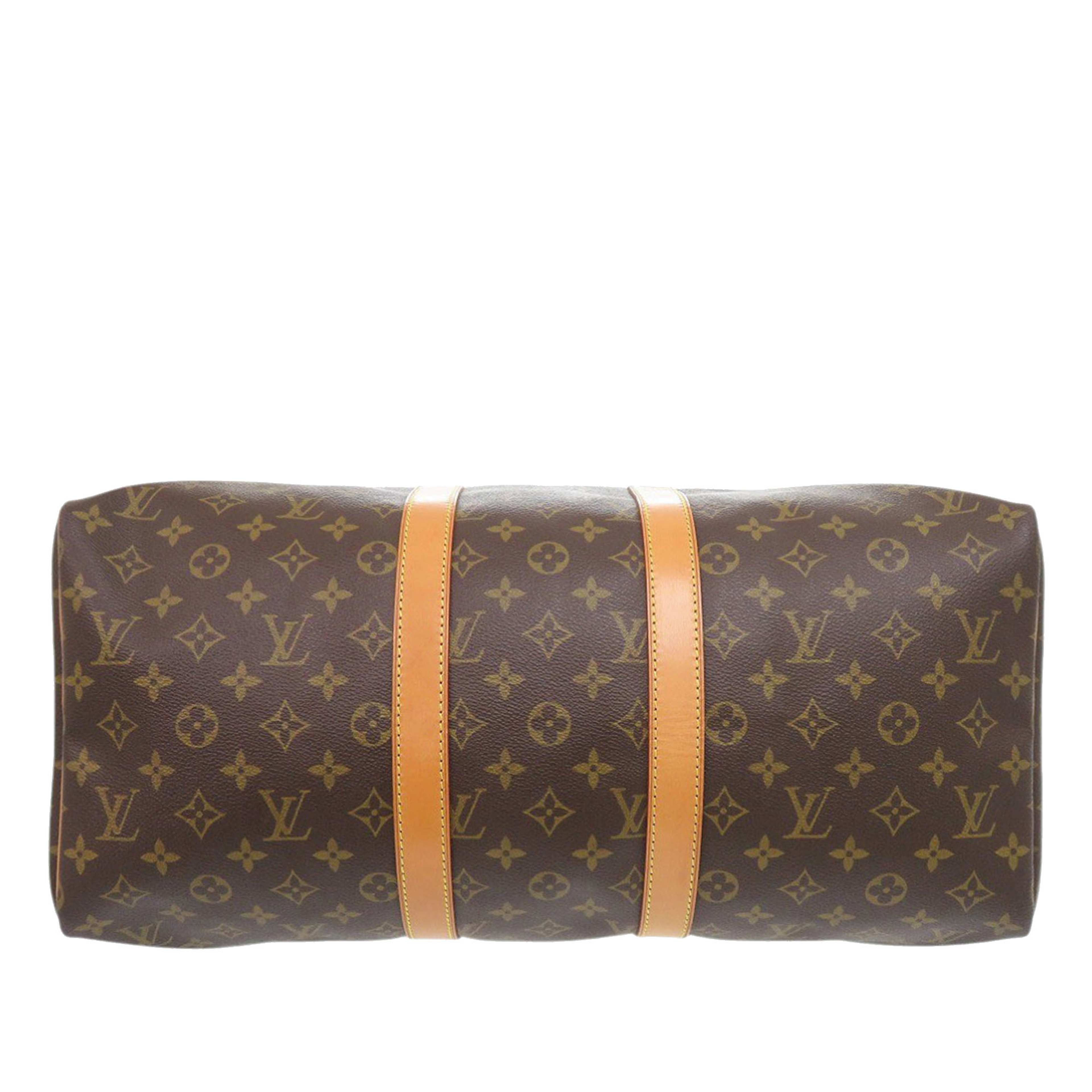 Louis Vuitton Monogram Keepall 45, från Luxclusif, i färgen brun. Klicka för att öppna bilden i stort format