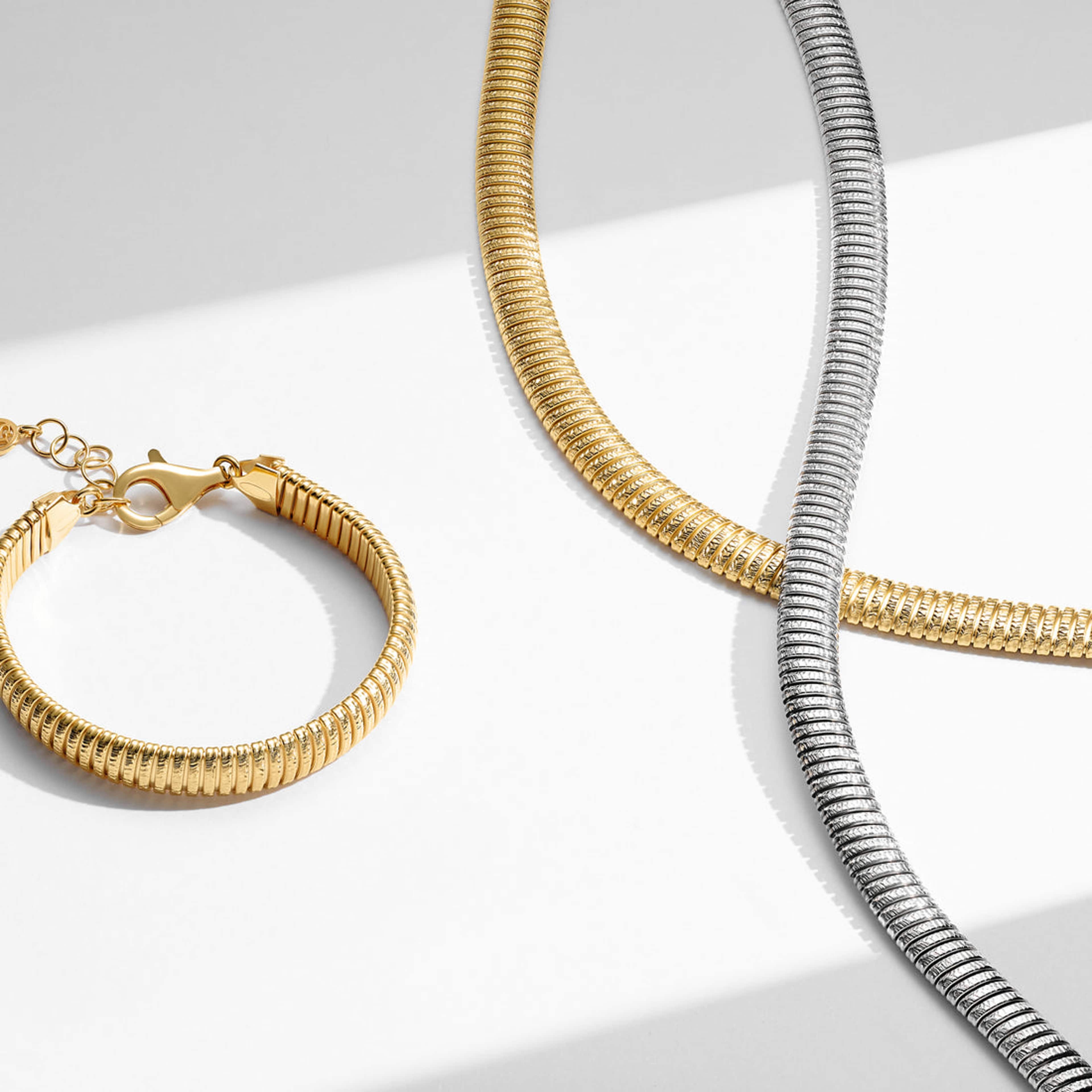 Armband Riva, från Sif Jakobs Jewellery, i färgen gold.