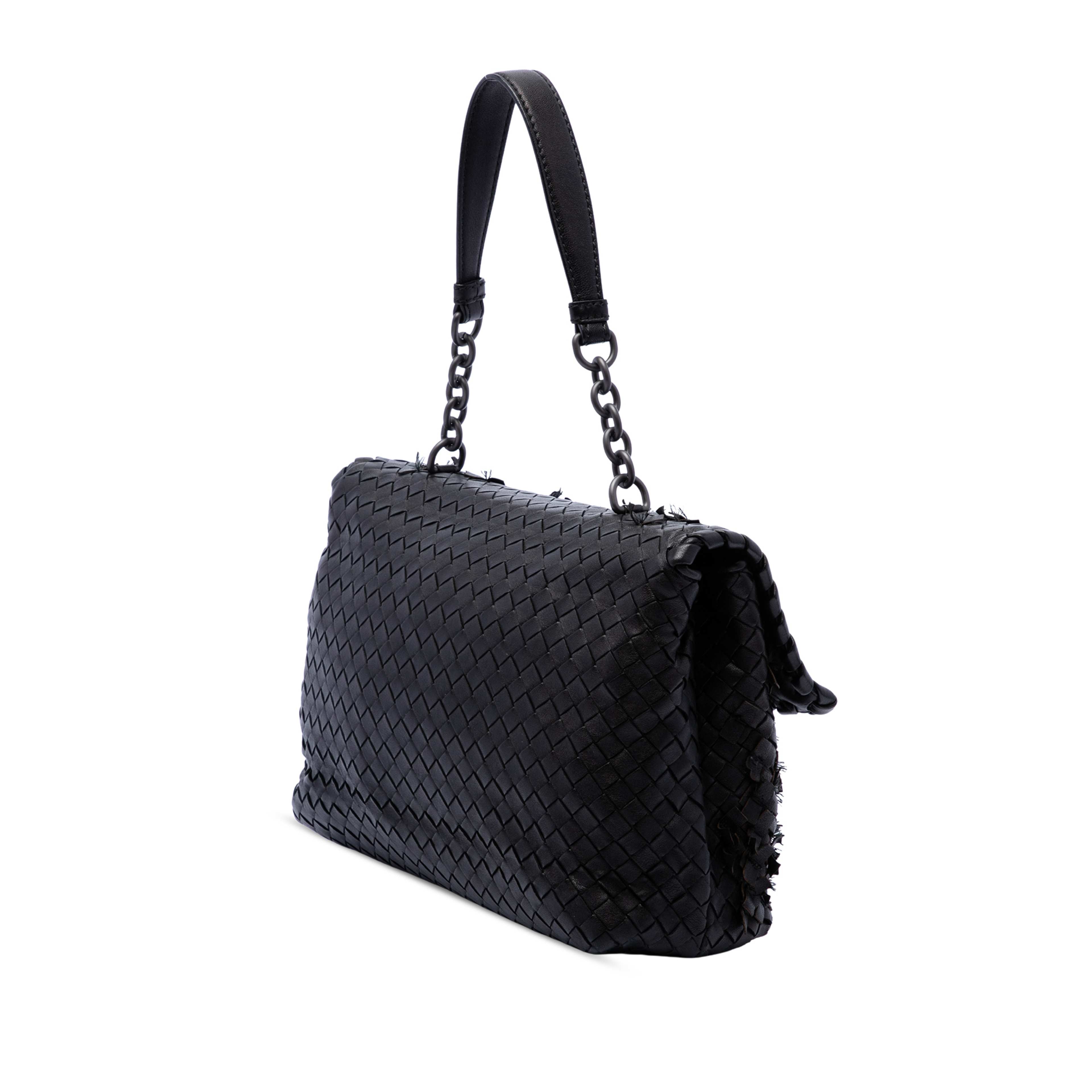 Bottega Veneta Nappa Intrecciato Tobu Olimpia Shoulder Bag, från Luxclusif, i färgen brun. Klicka för att öppna bilden i stort format